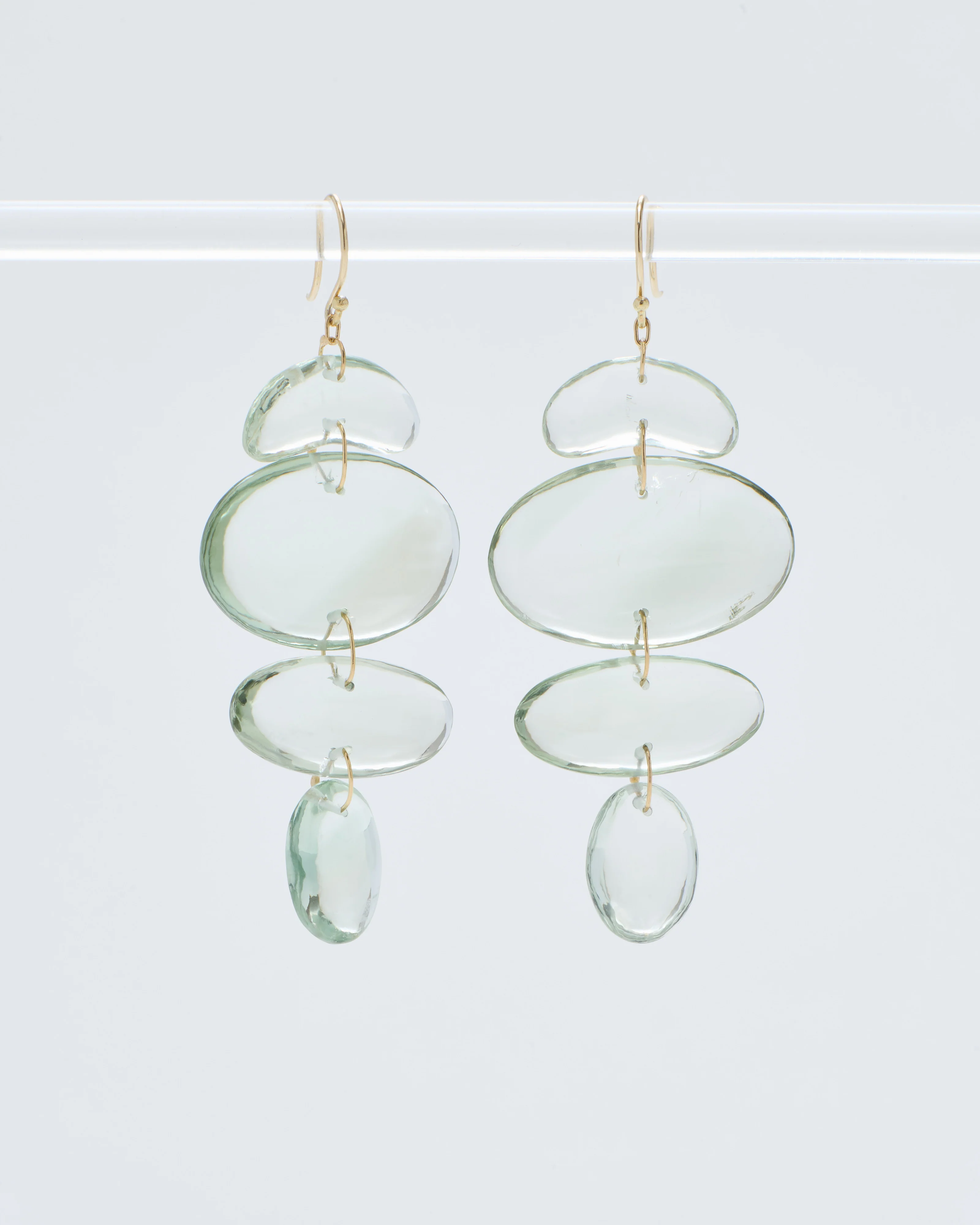 small oval totem green amethyst earrings - Image 4