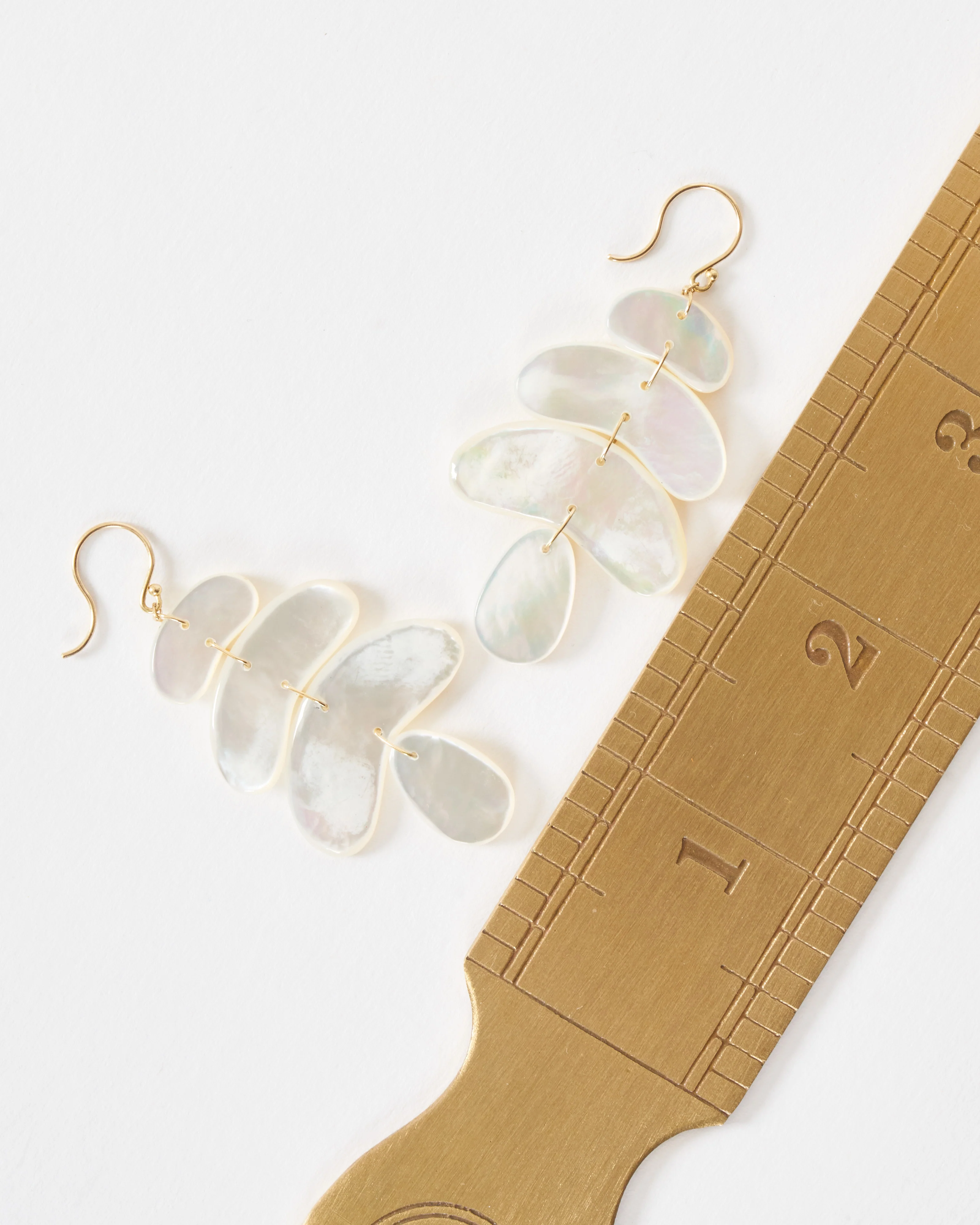 small totem mother of pearl earrings - Image 5