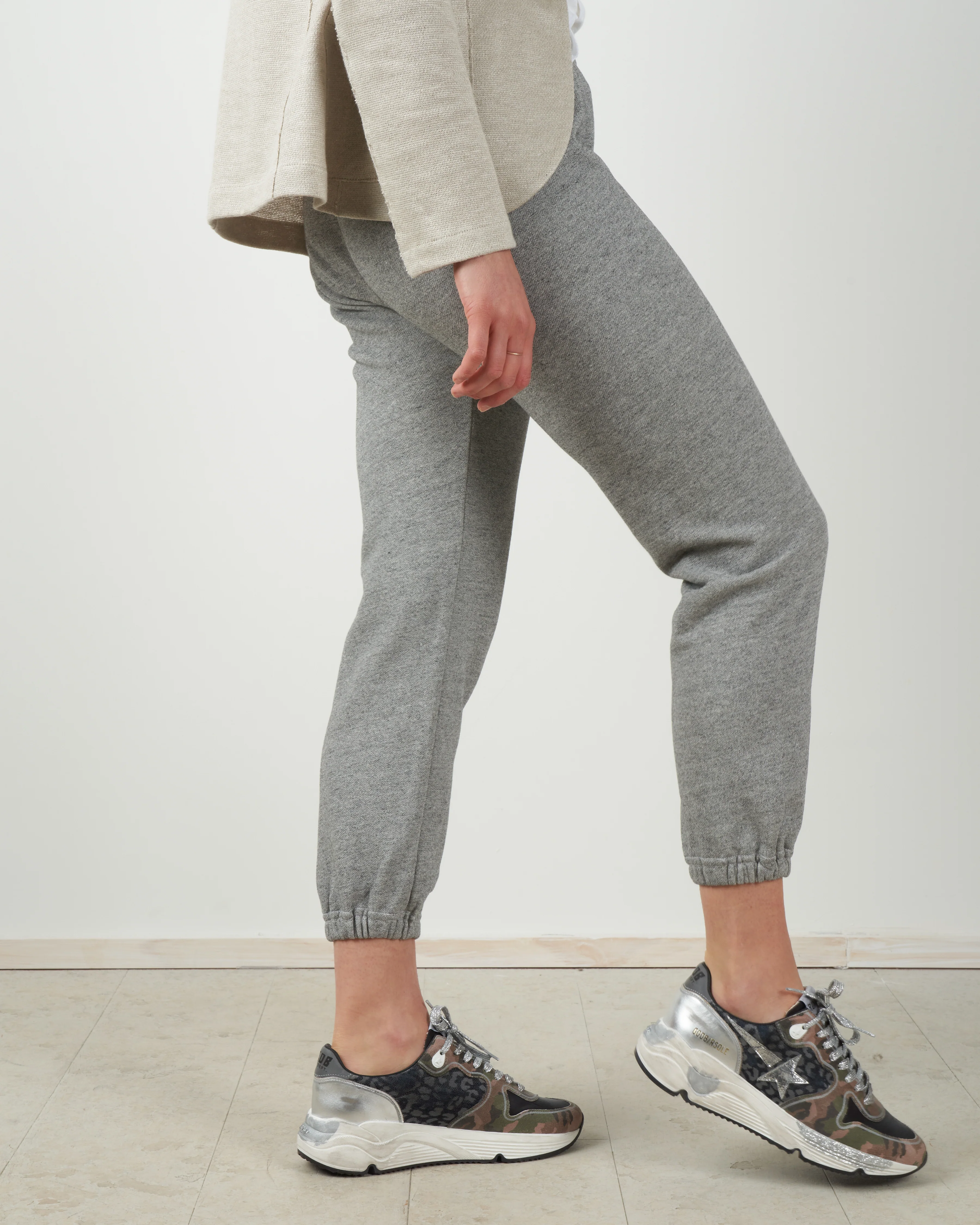 stadium sweatpant - varsity gray - Image 2