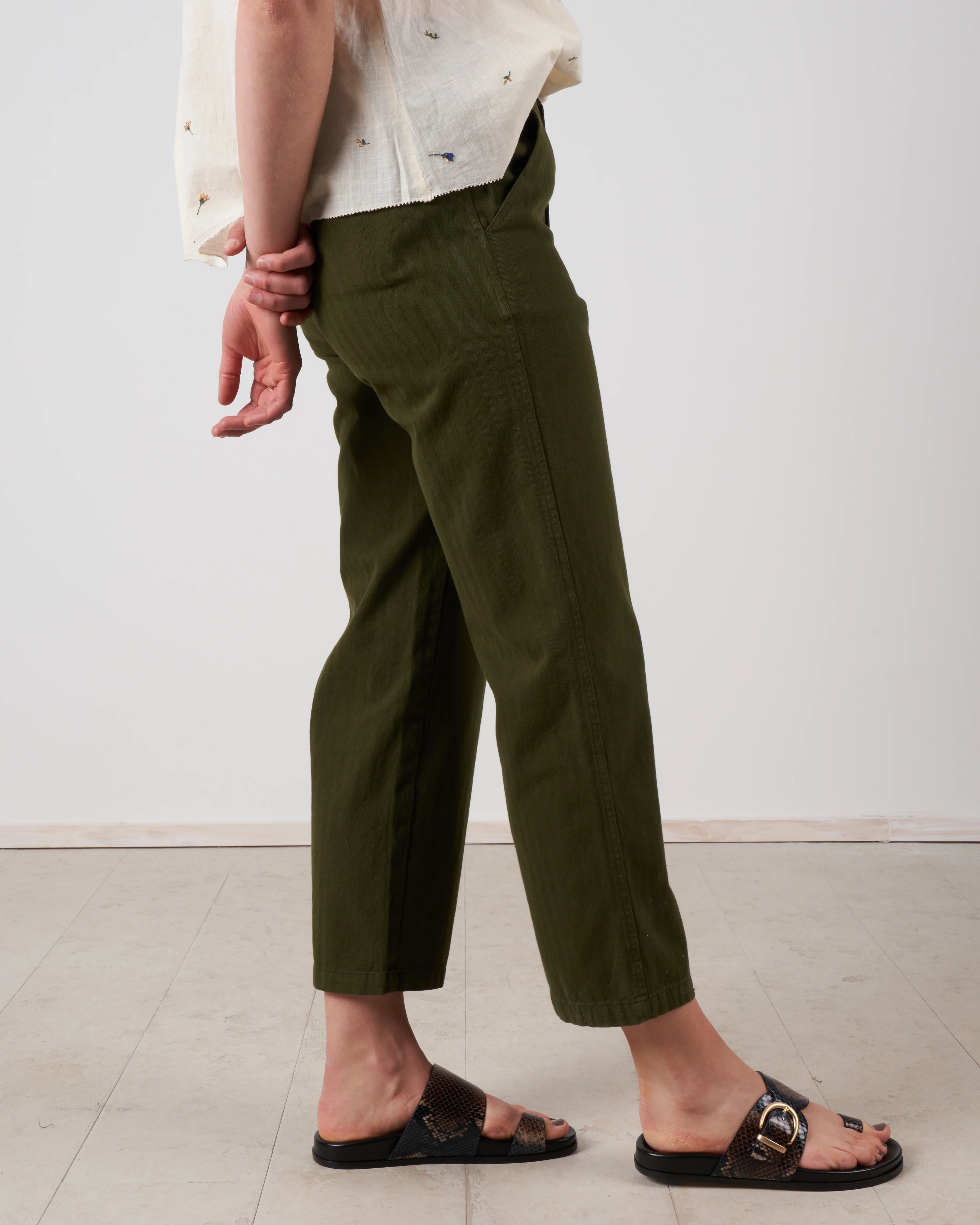 the highwaist trouser - army - Image 3