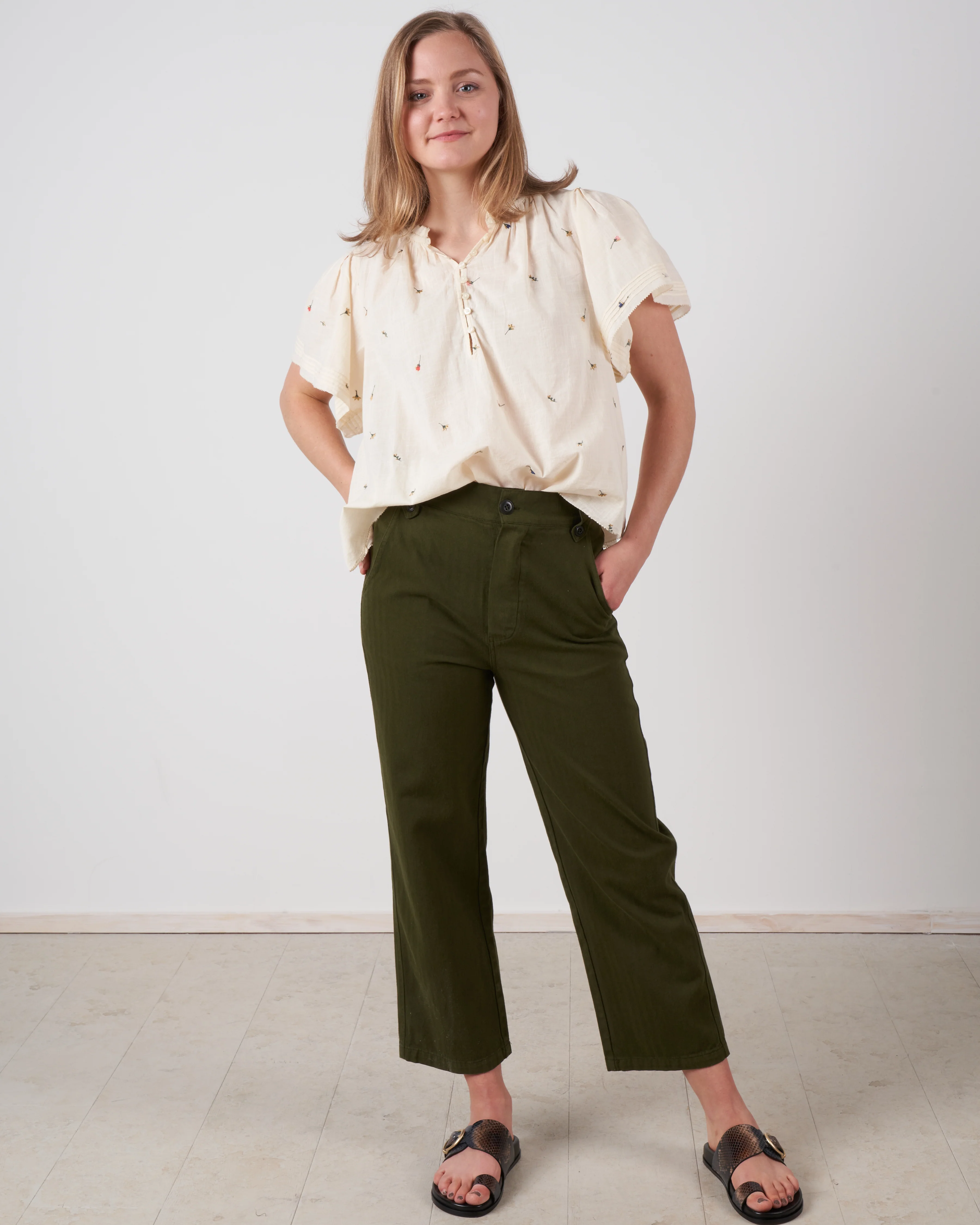 the highwaist trouser - army - Image 5