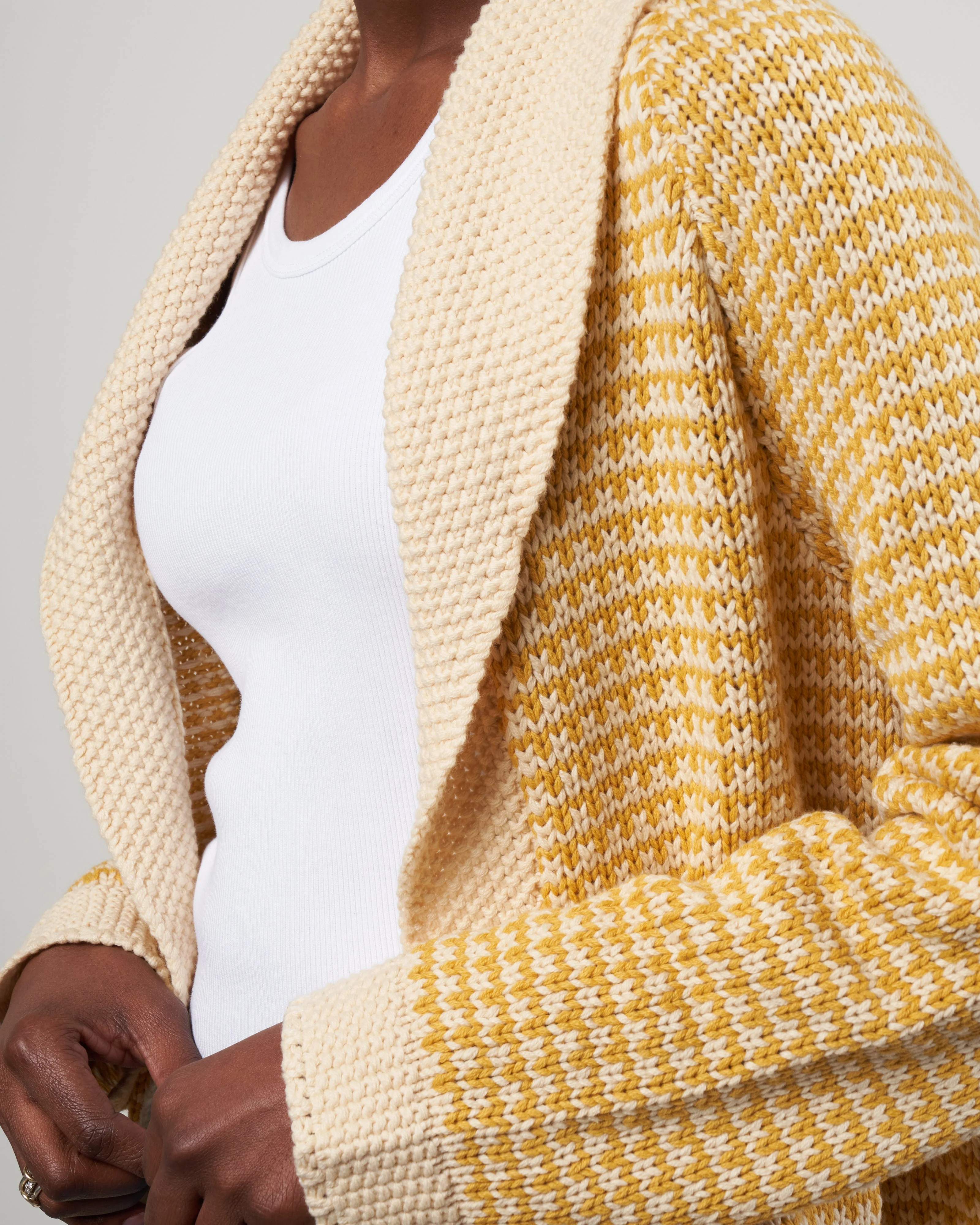 the minicheck lodge cardigan - golden light - Image 5