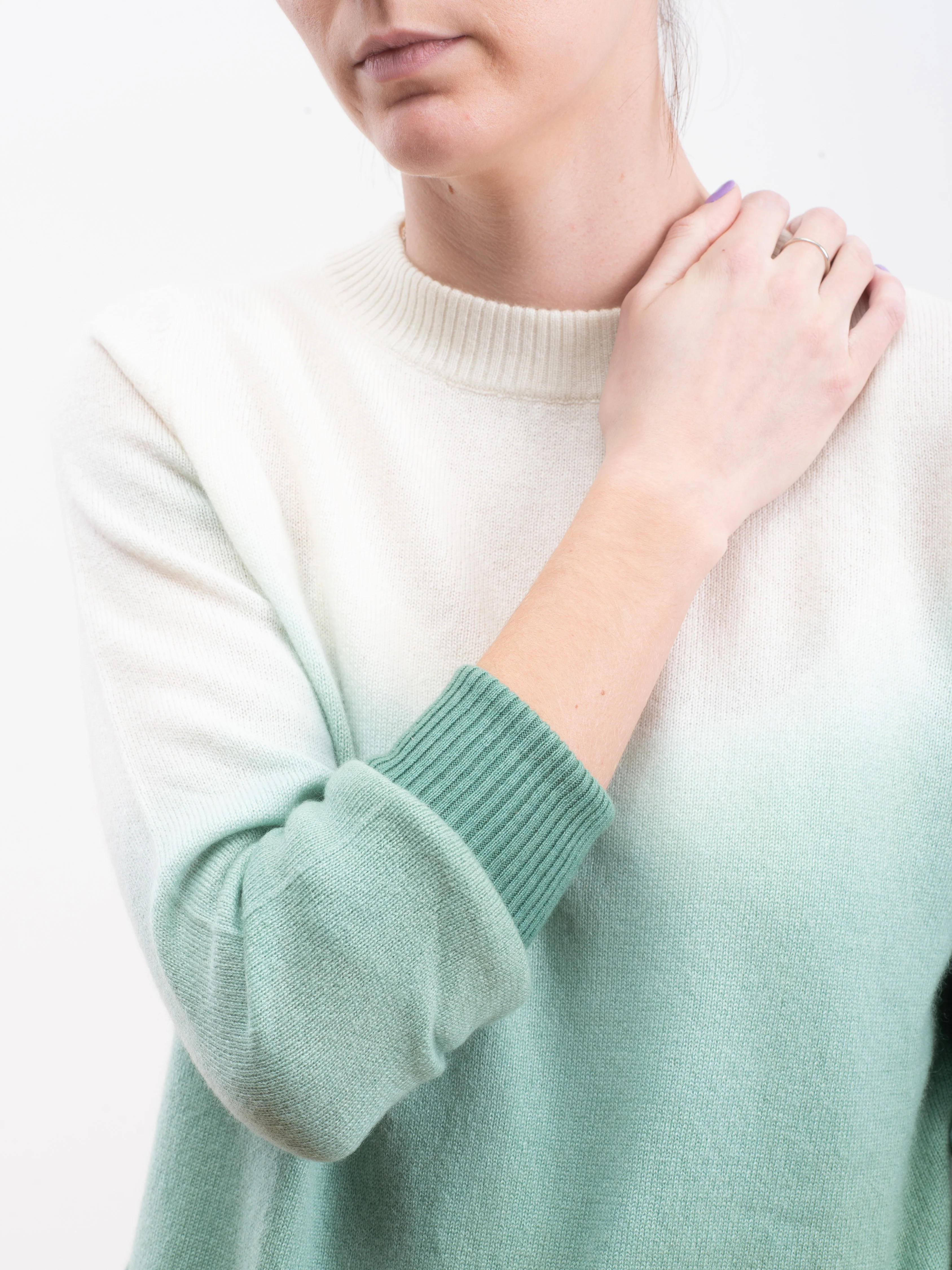 kiss sweater - green - Image 6