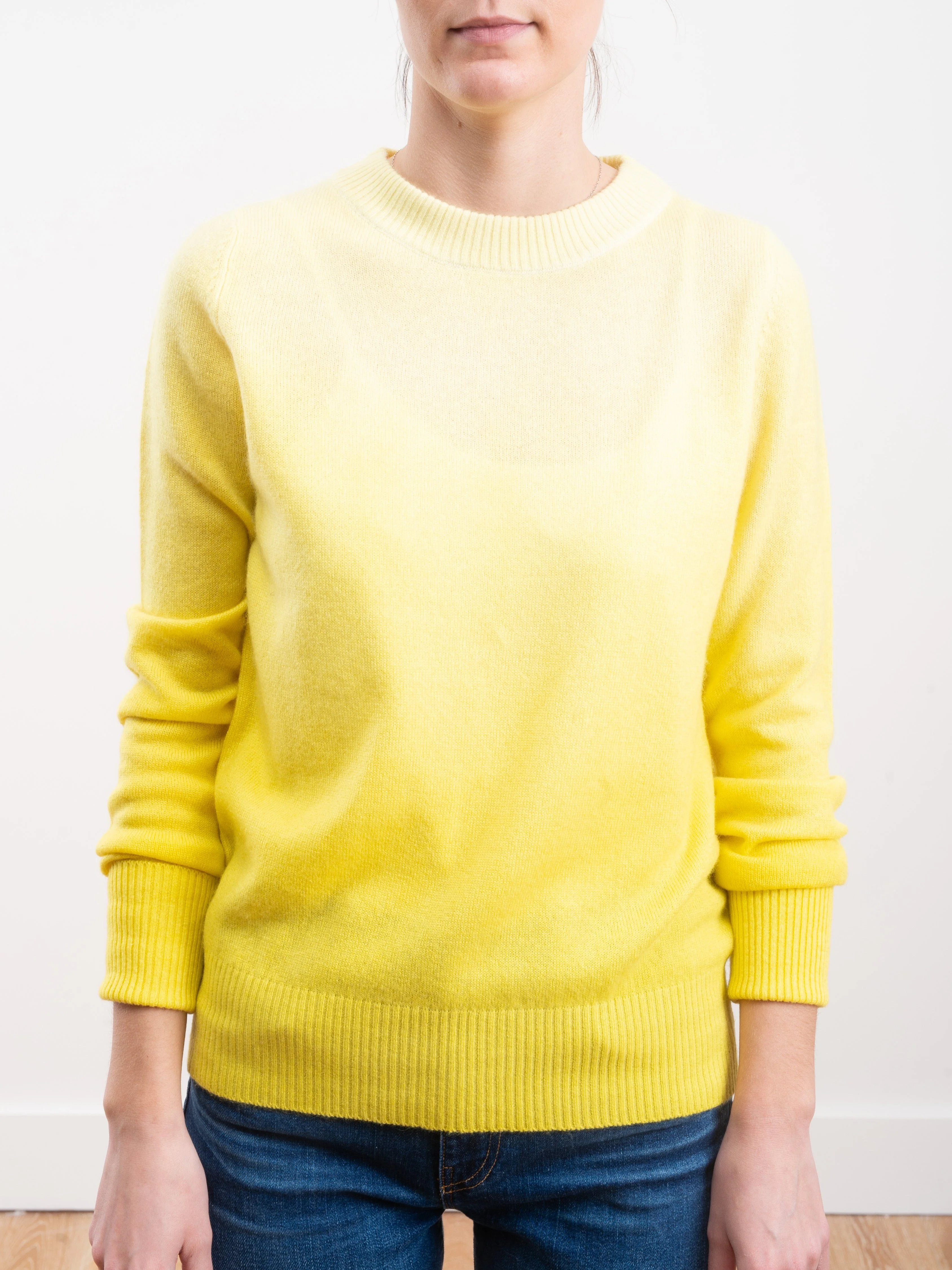kiss sweater - yellow - Image 3