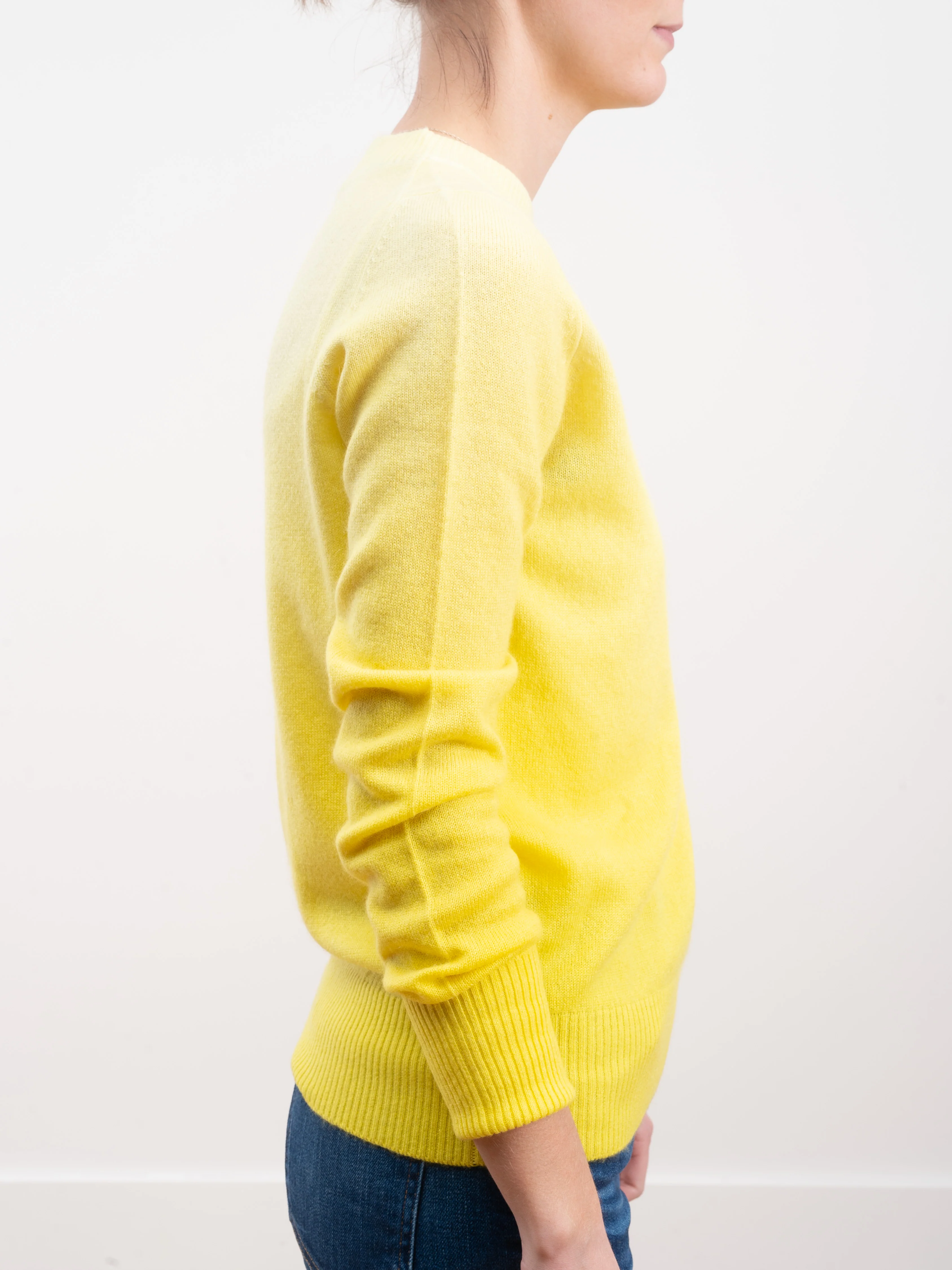 kiss sweater - yellow - Image 4