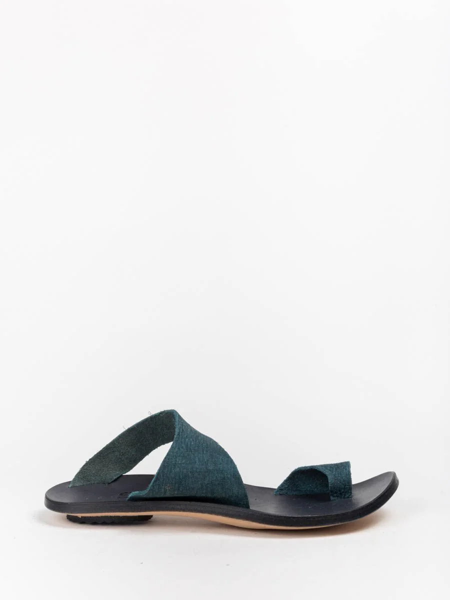 thong sandal - olive