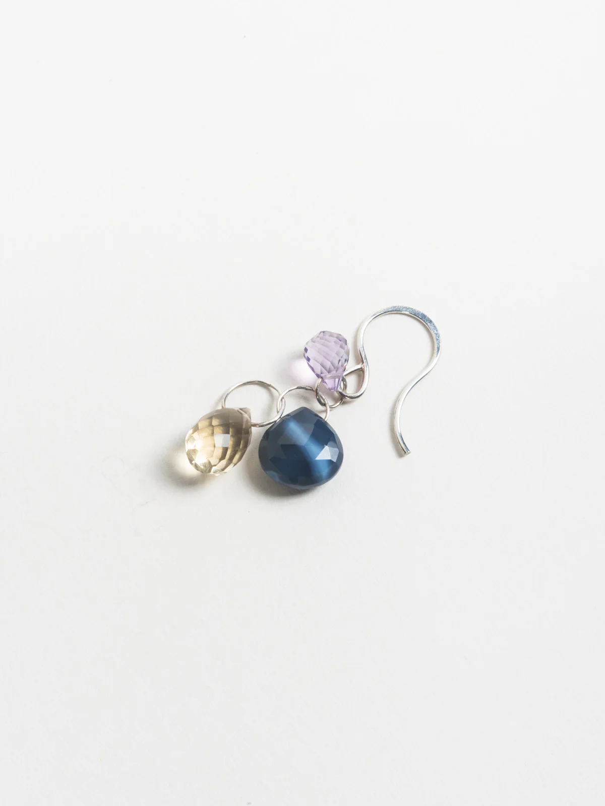three drop earrings - Image 2