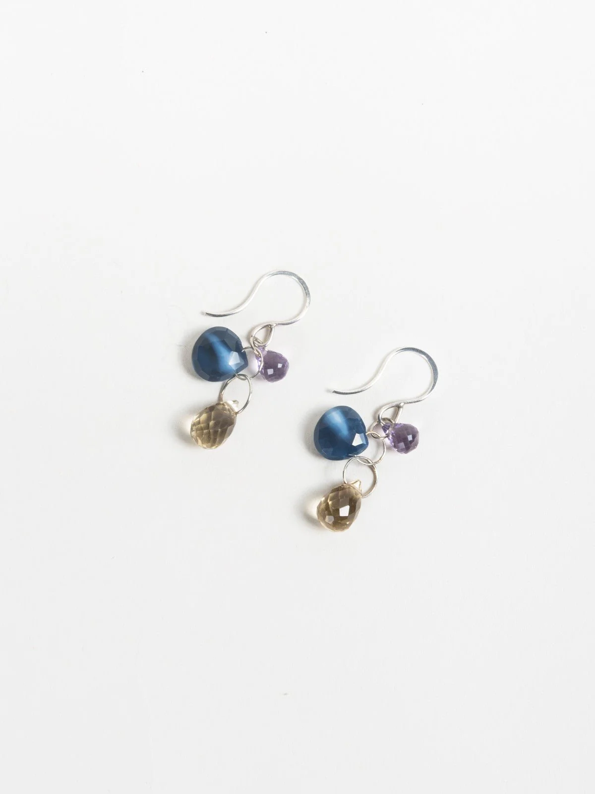 three drop earrings - Image 4