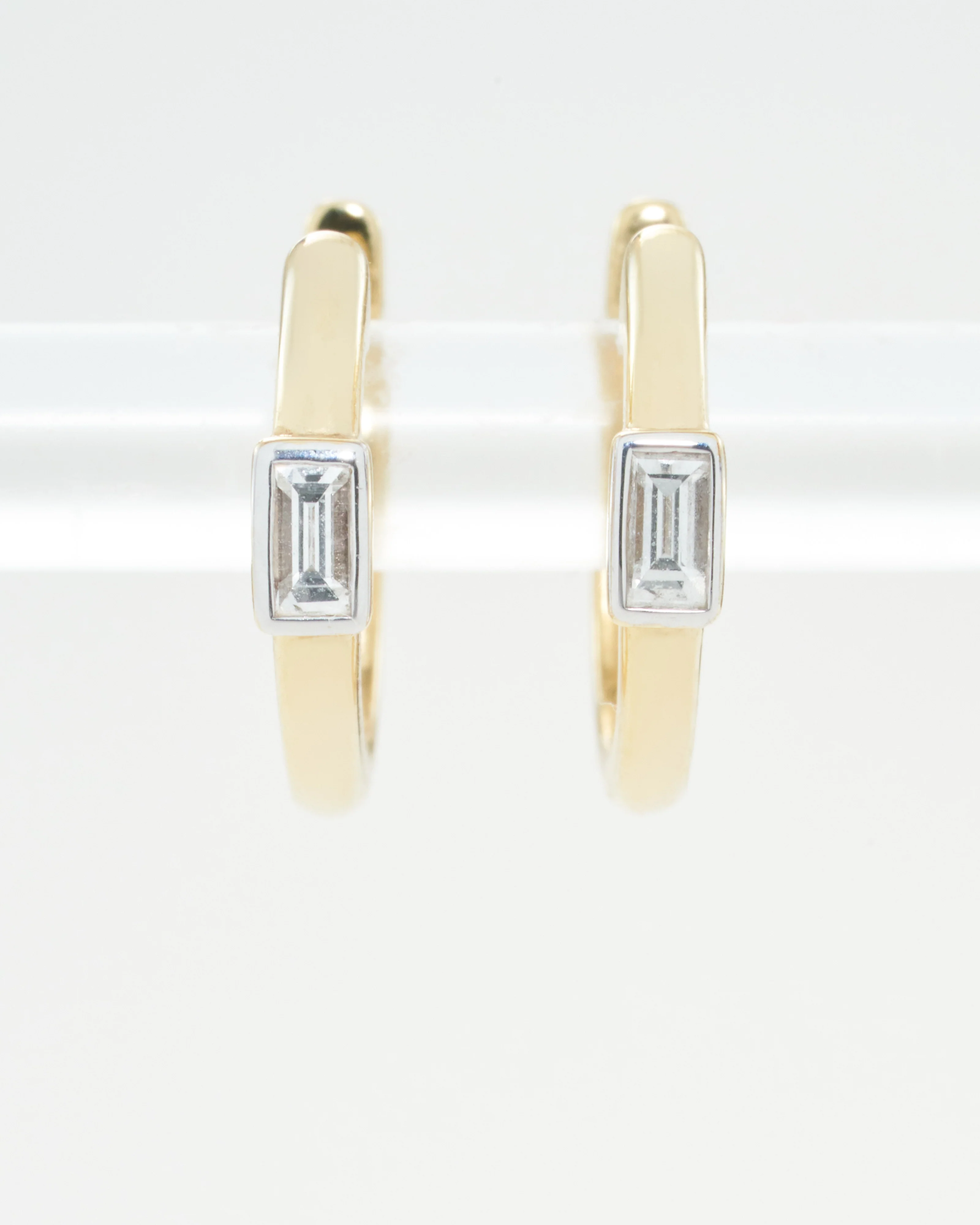 classic baguette huggie hoops - Image 3