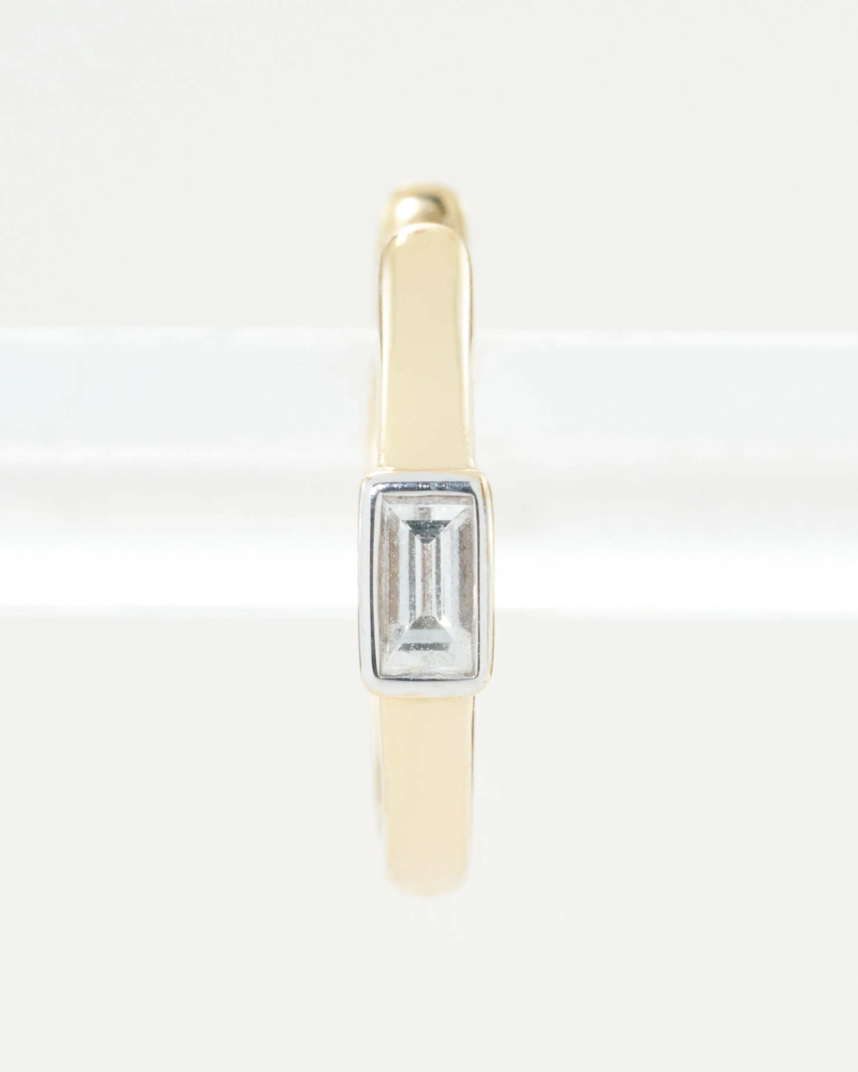 classic baguette huggie hoops - Image 4