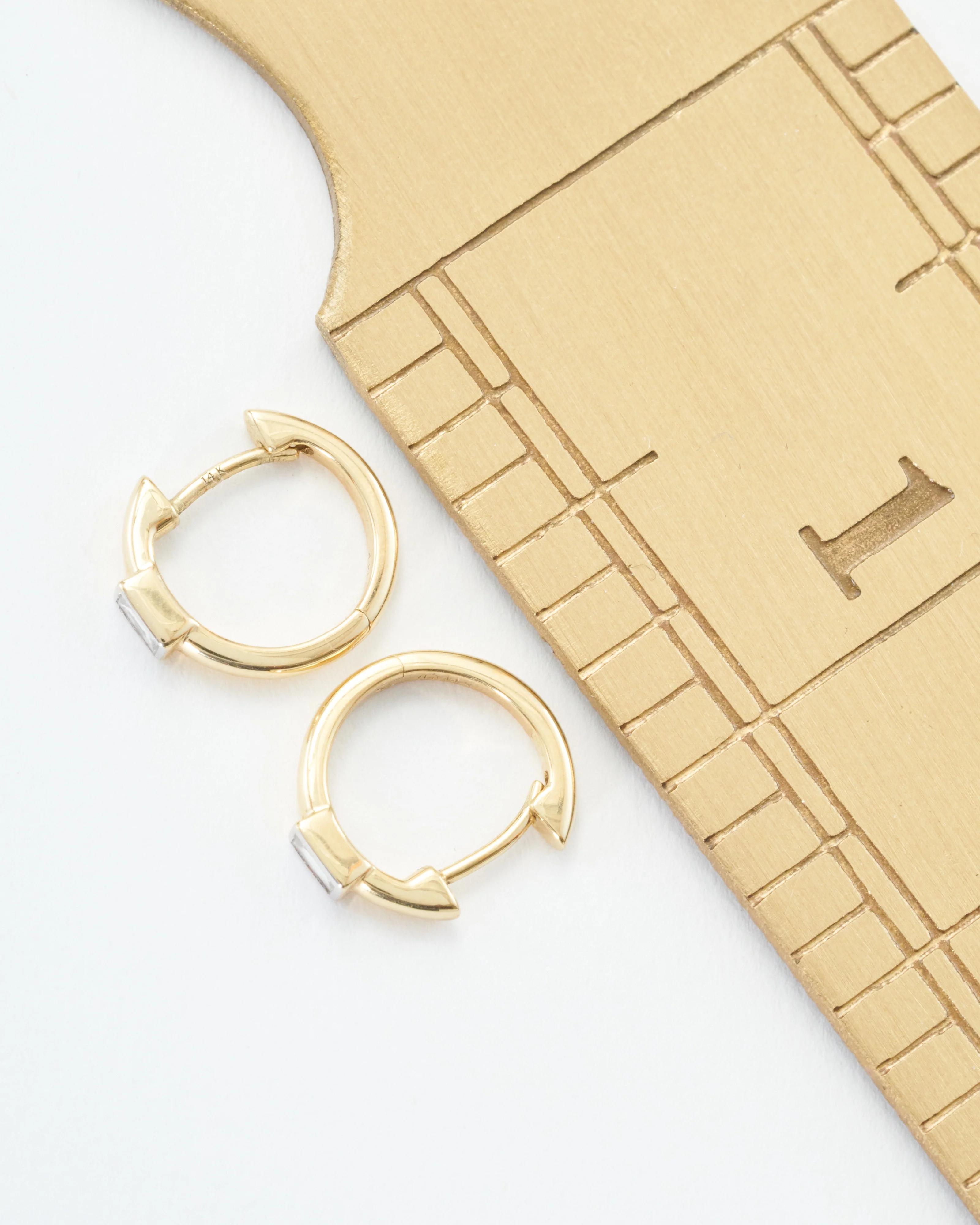 classic baguette huggie hoops - Image 7