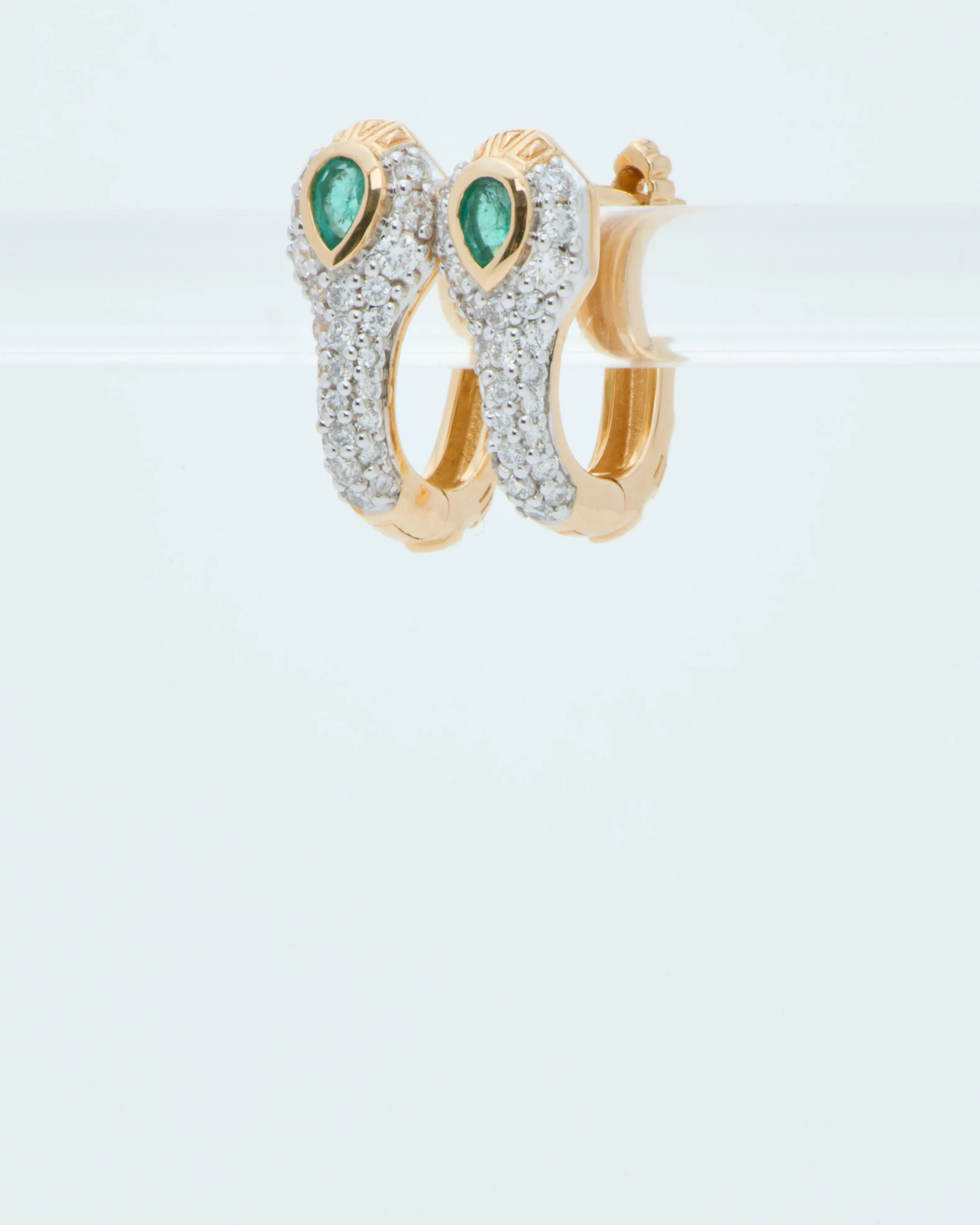 diamondback emerald snake hoops - Image 2