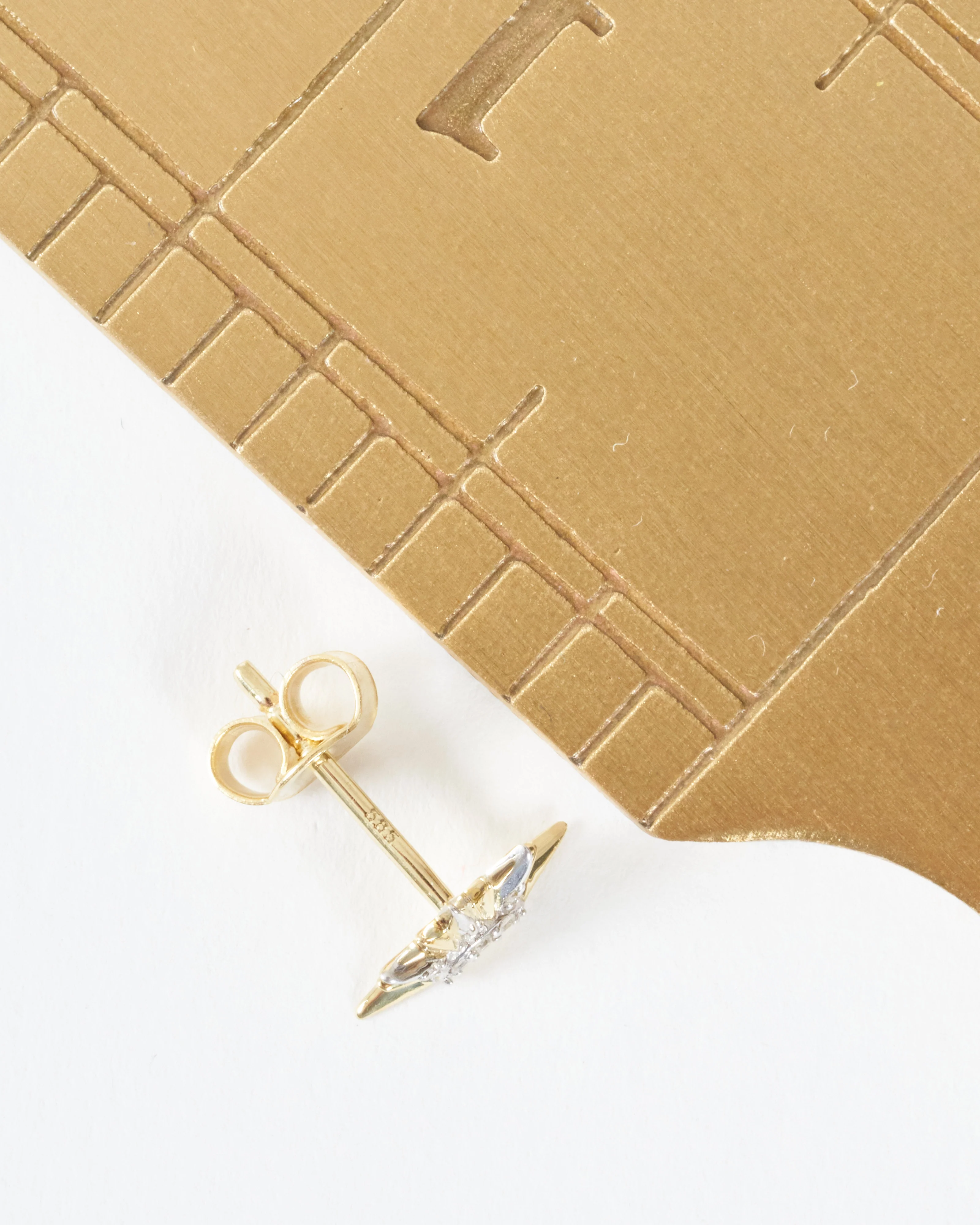 half sunburst pave stud - gold/diamonds - Image 3