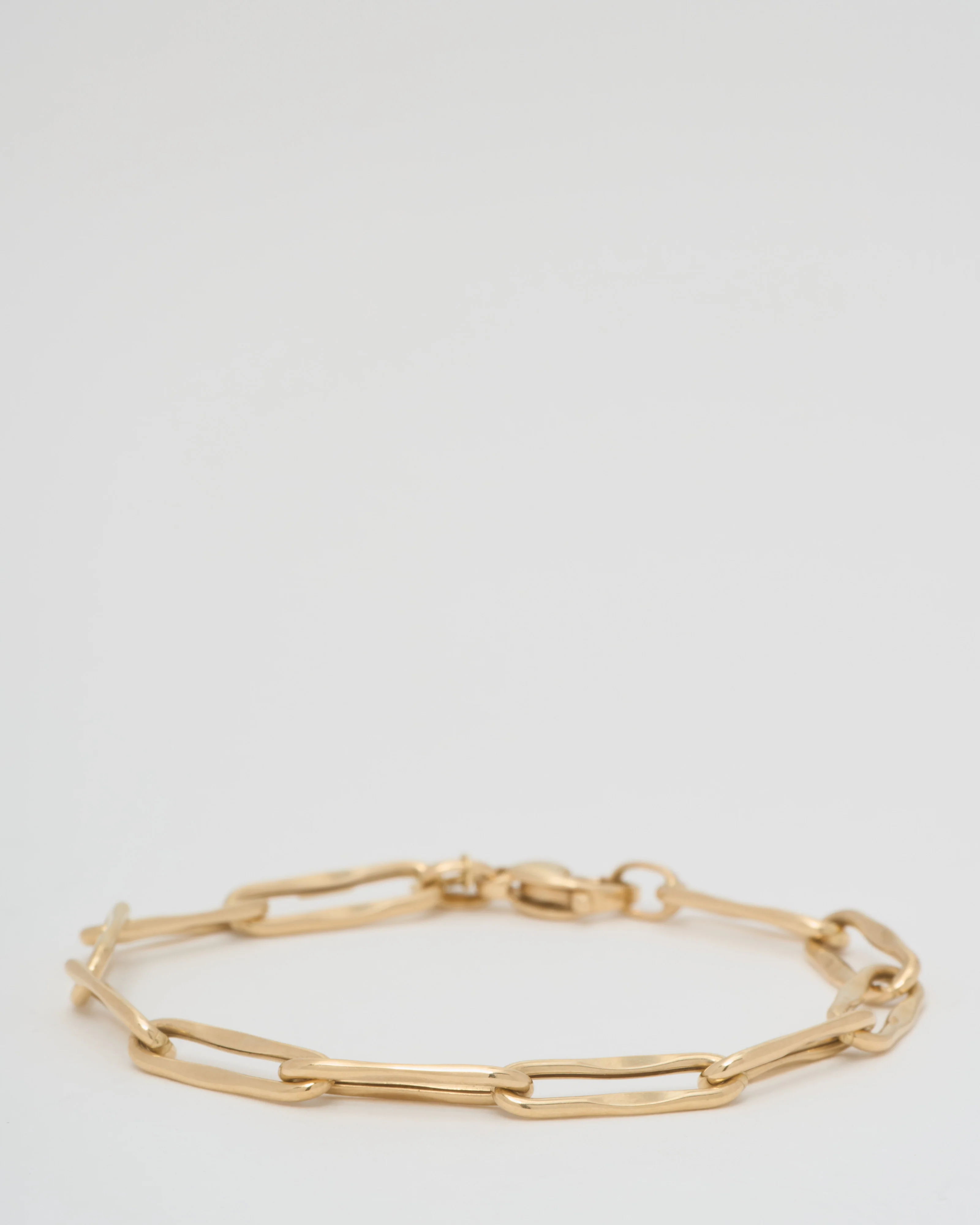 large wavy paperclip chain bracelet - Image 4