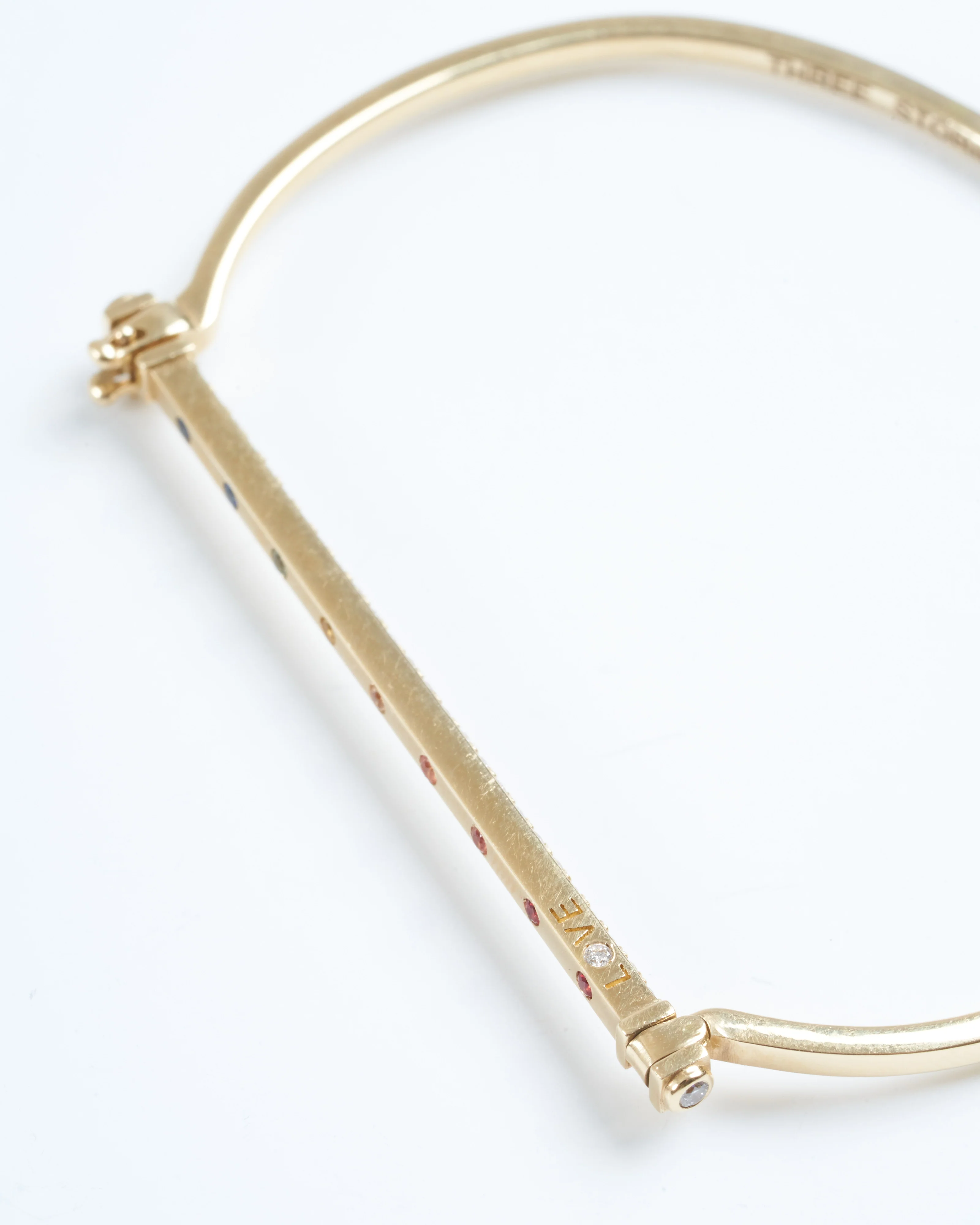 narrow love flip bangle - Image 3