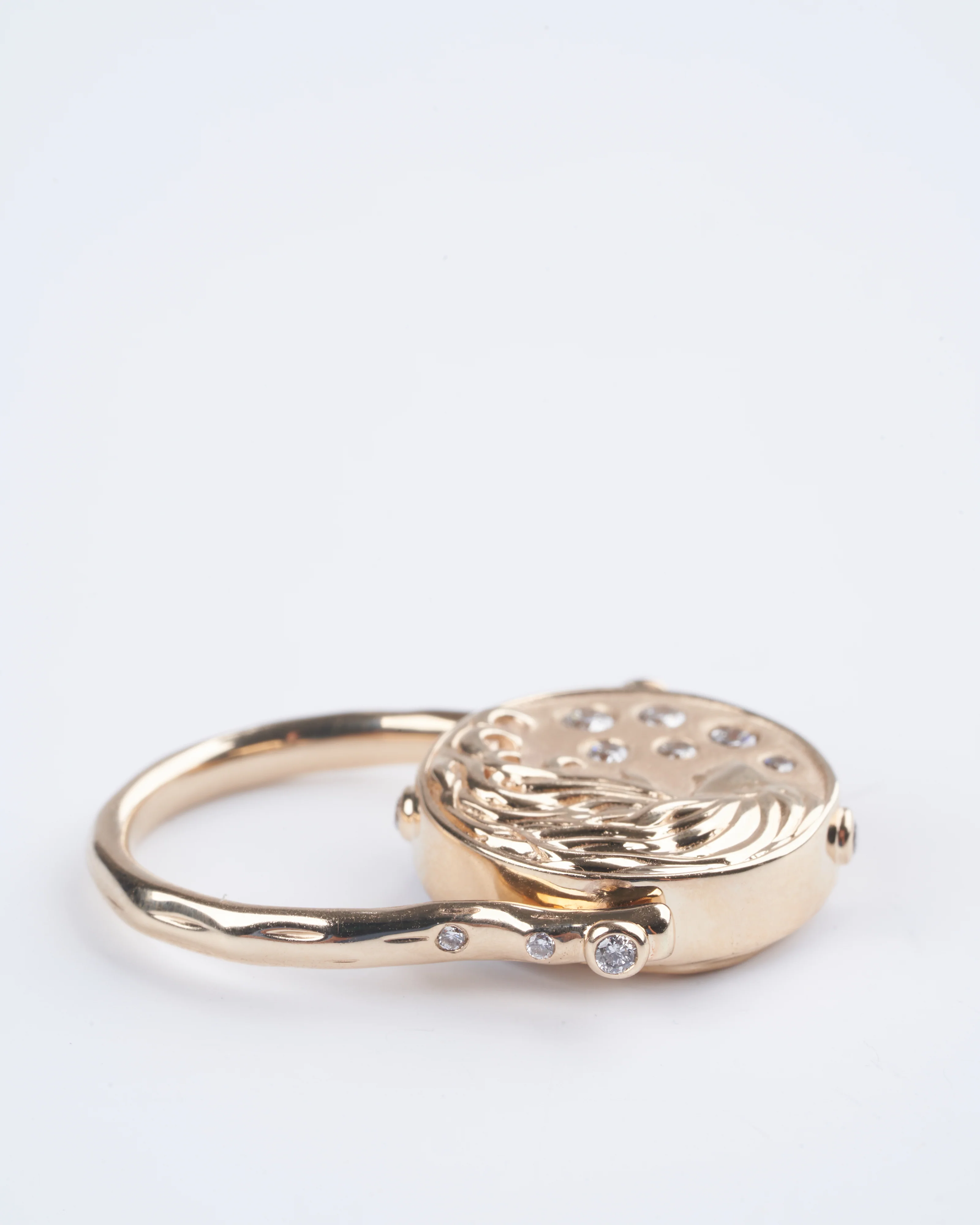sea goddess engraved tablet ring - Image 6