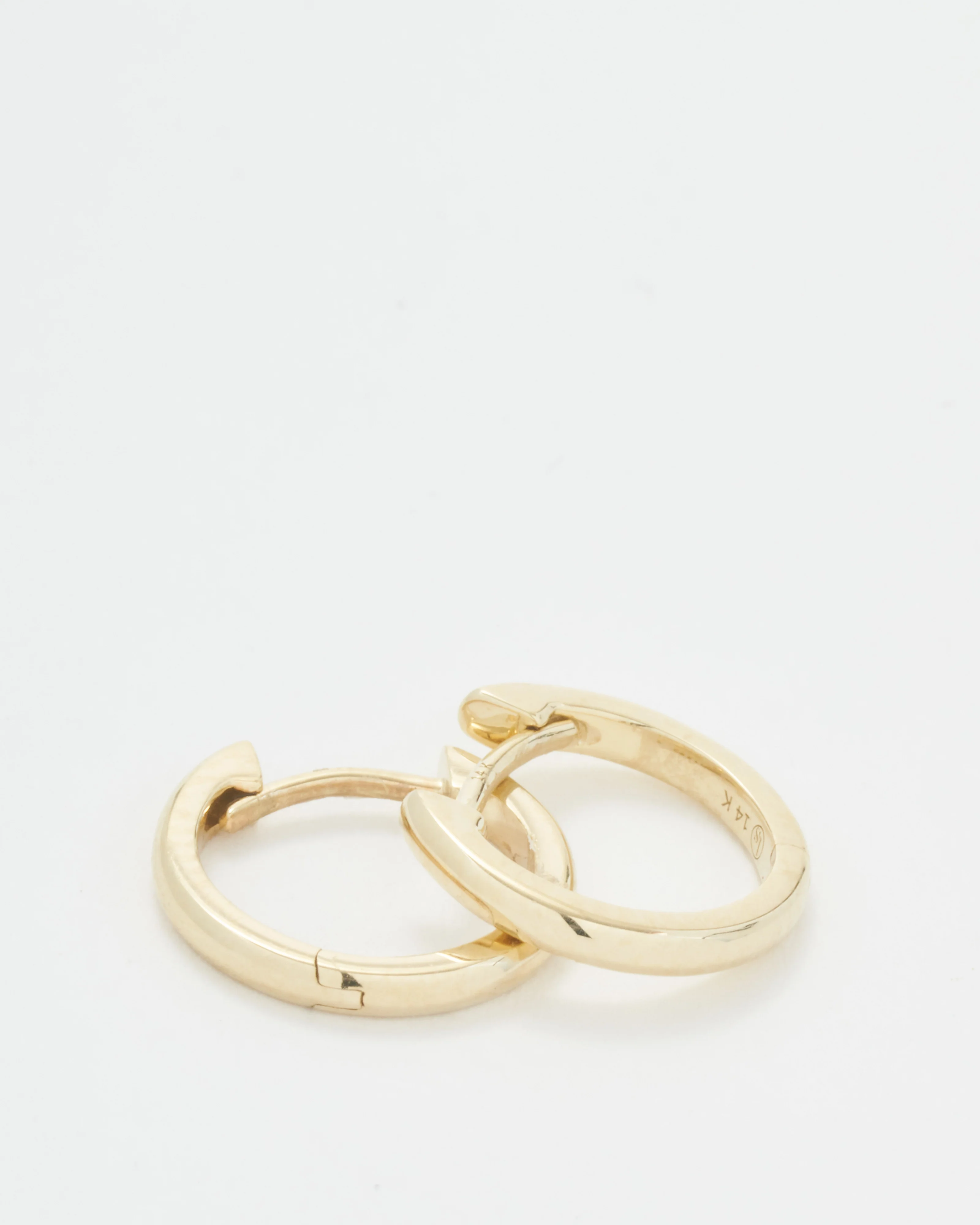 shiny gold hoops