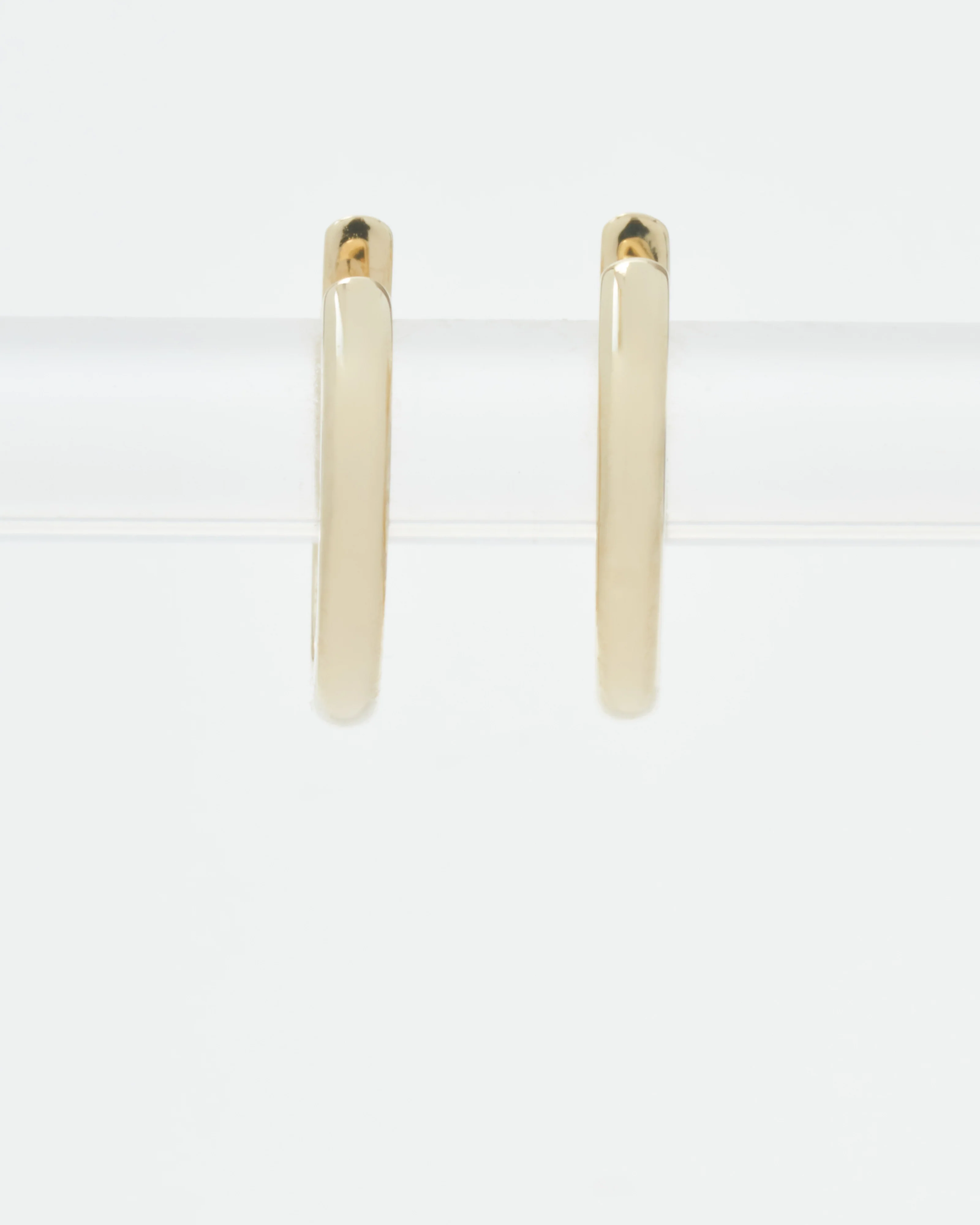shiny gold hoops - Image 4