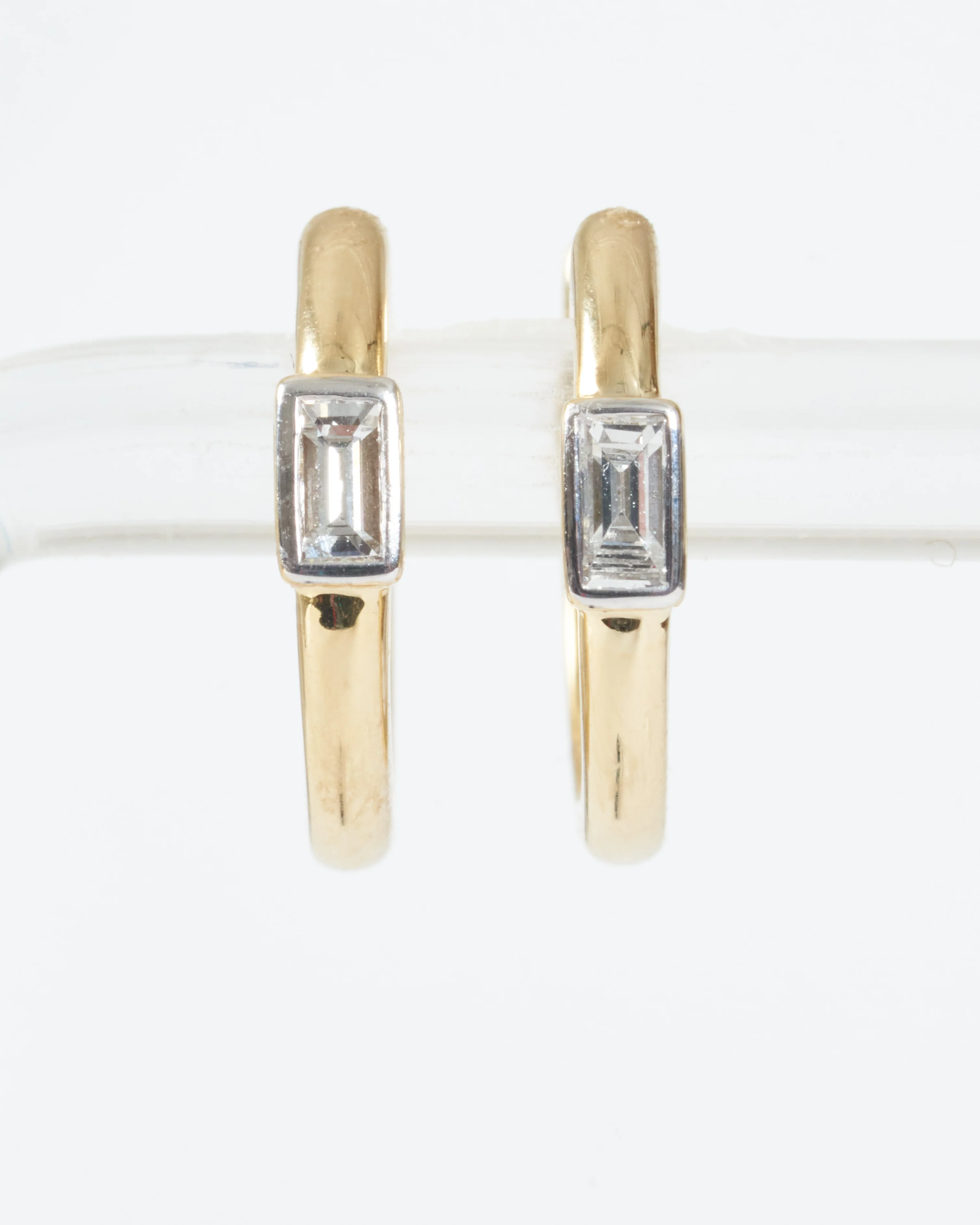 small baguette huggie hoops - gold - Image 4