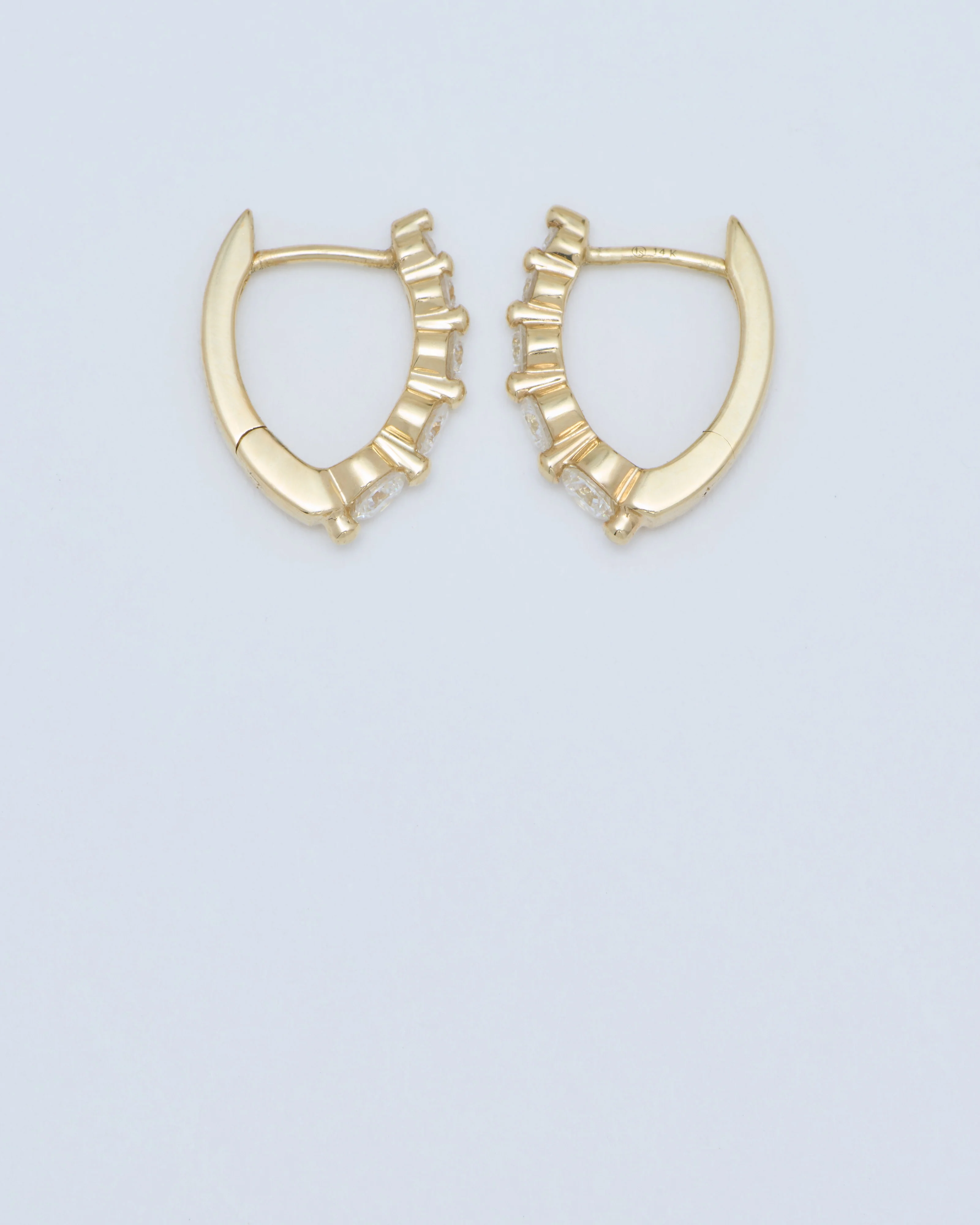 small oval graduated diamond huggie hoops - gold/diamonds - Image 3