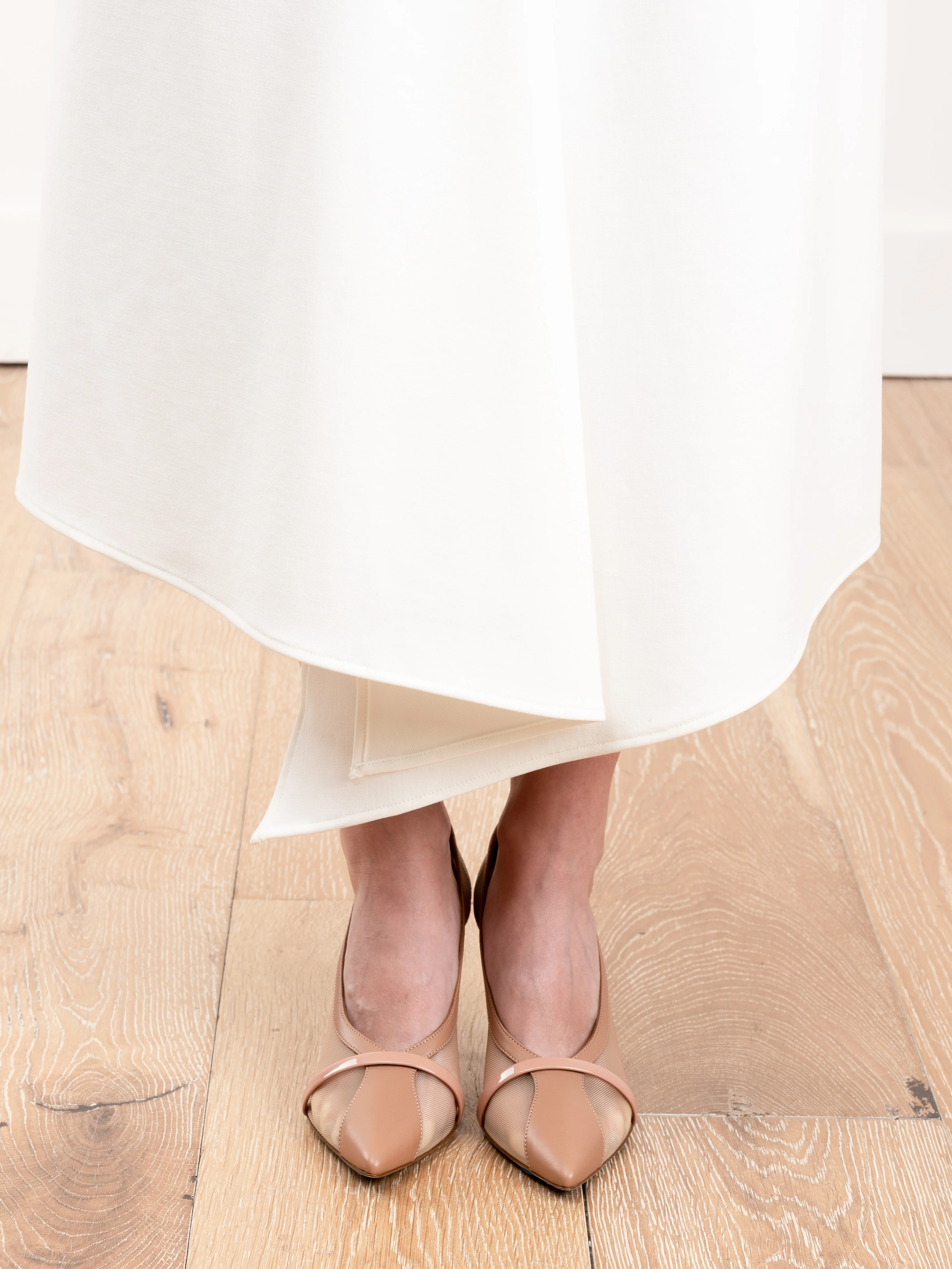anson stretch drape skirt - ivory - Image 8