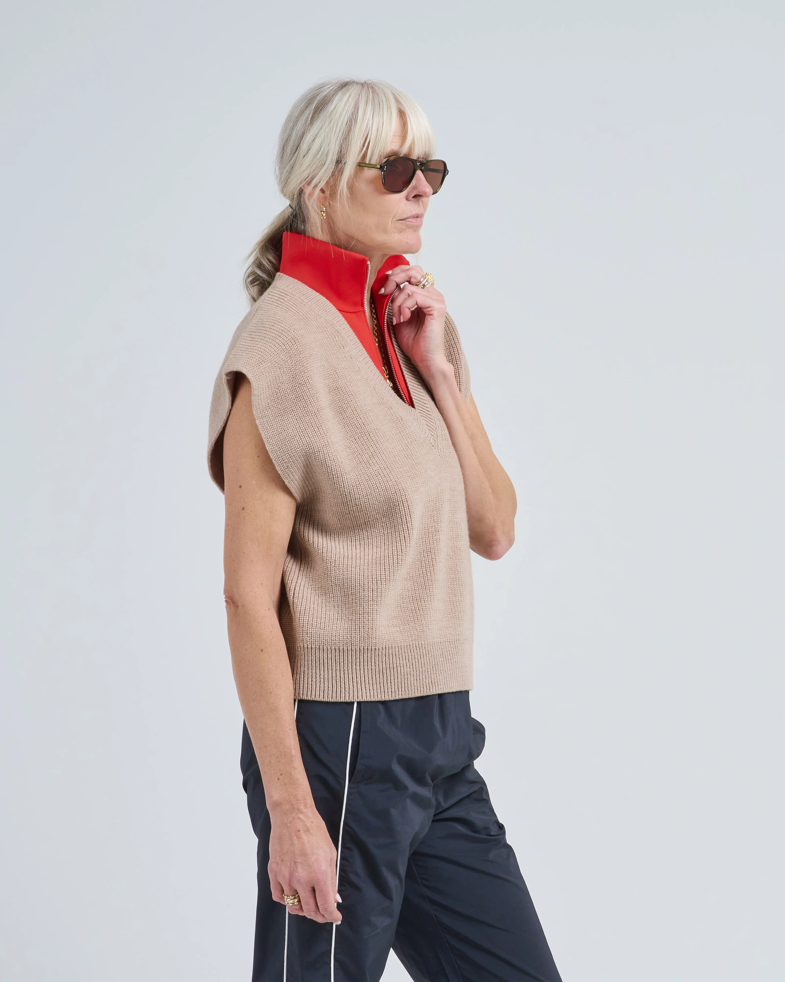 cardigan stitch sweater vest with removable dickie - Image 4
