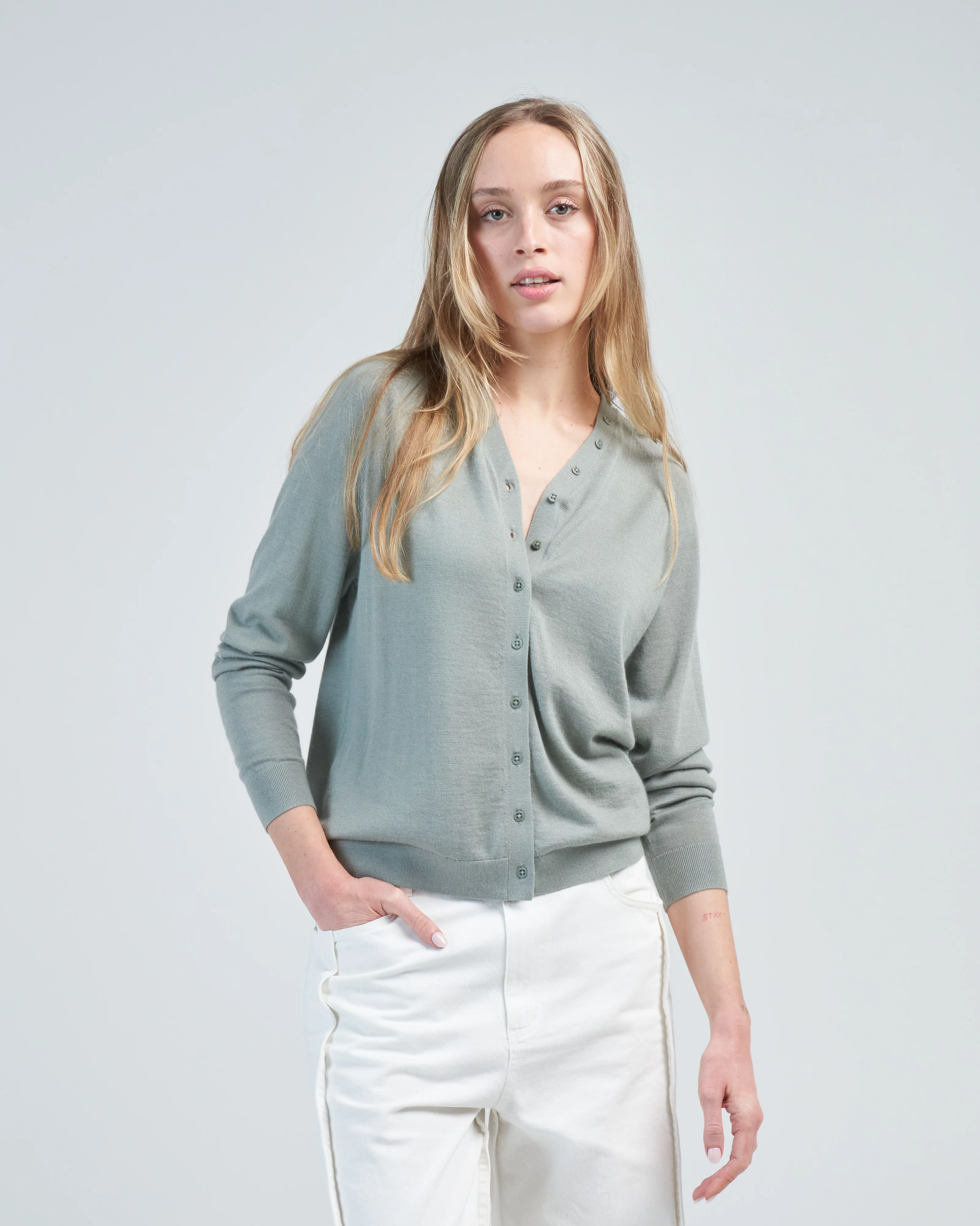 cashmere silk blend slim cardigan - Image 3
