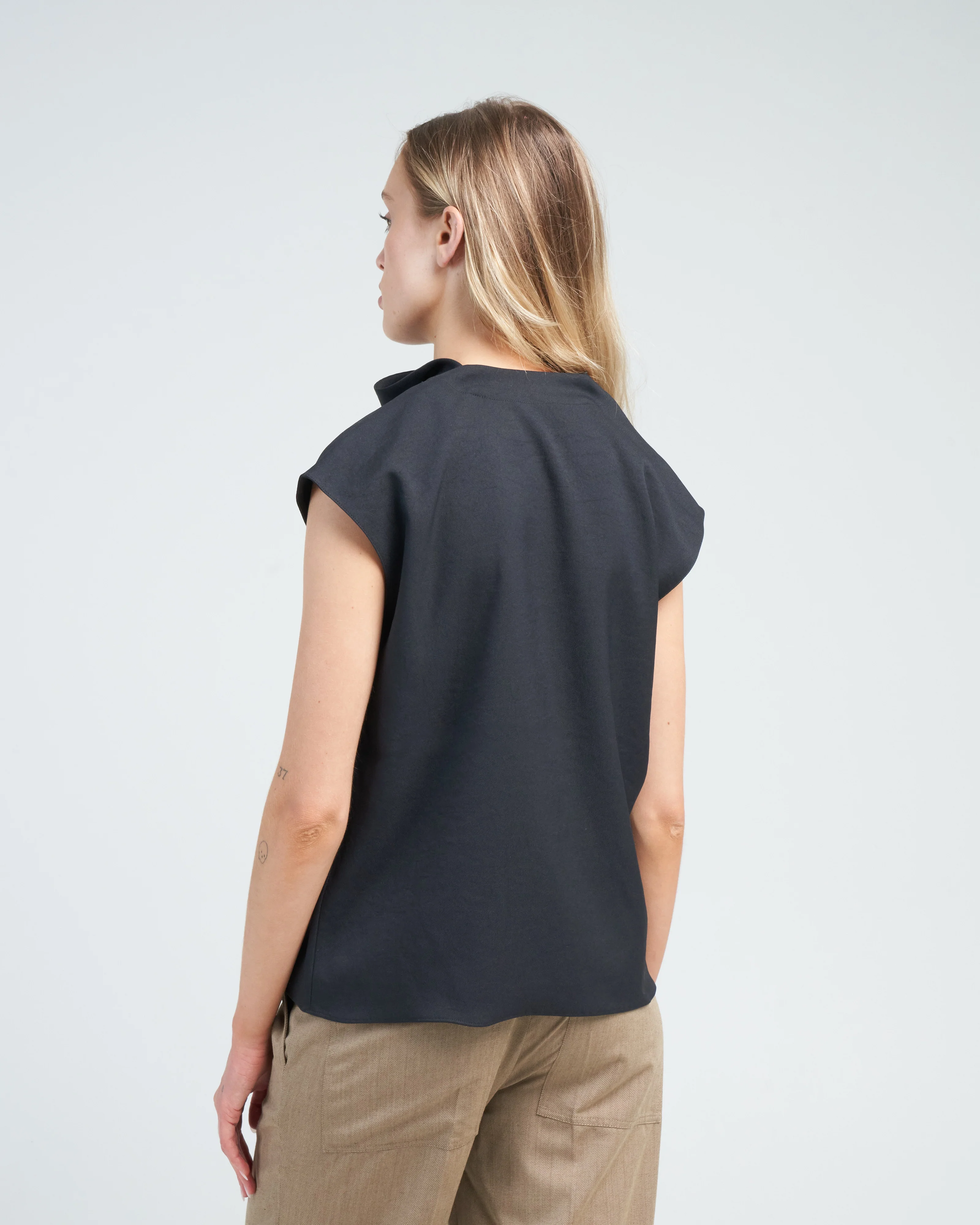 chalky drape handkerchief top - black - Image 5