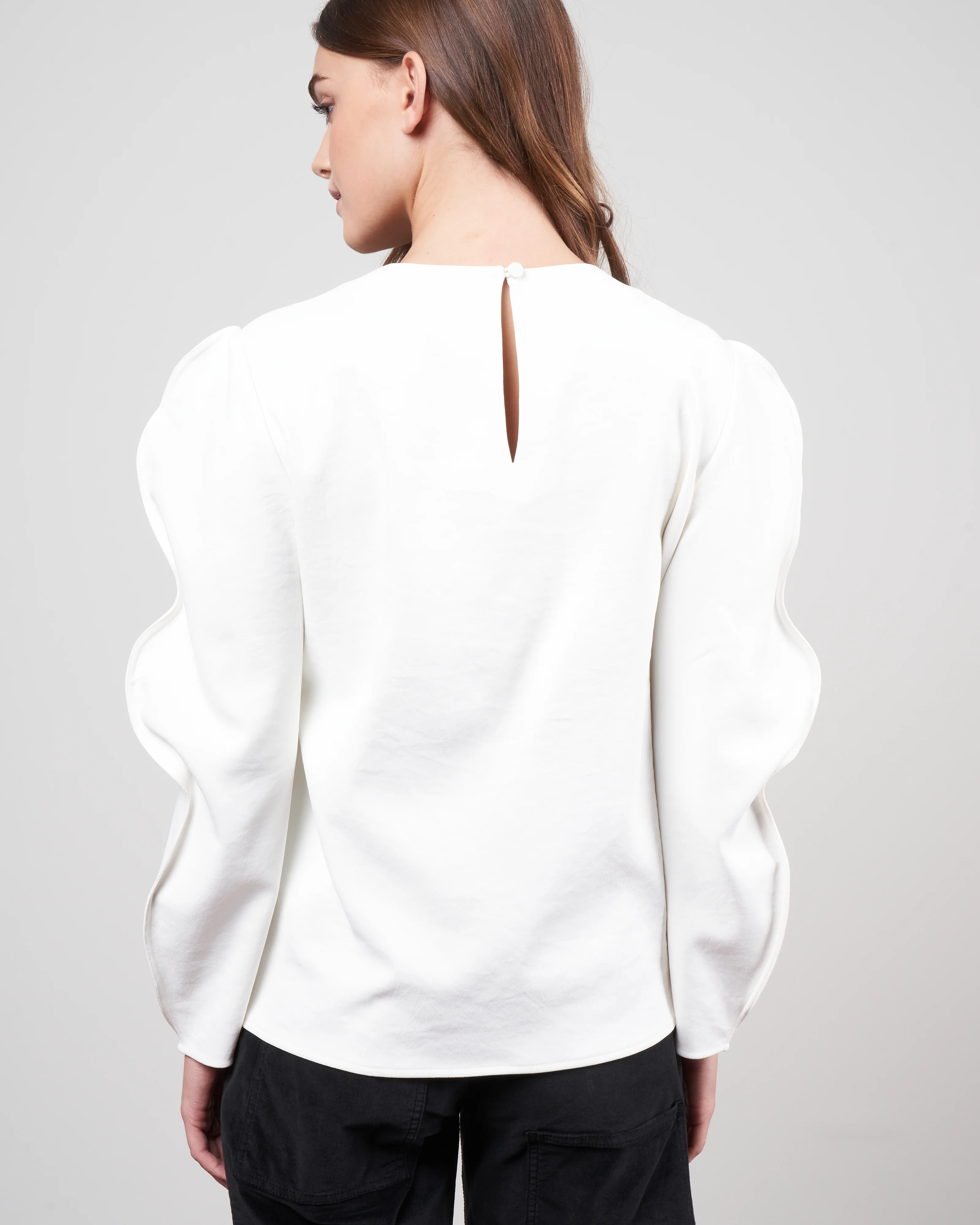 chalky drape scallop top - white - Image 4