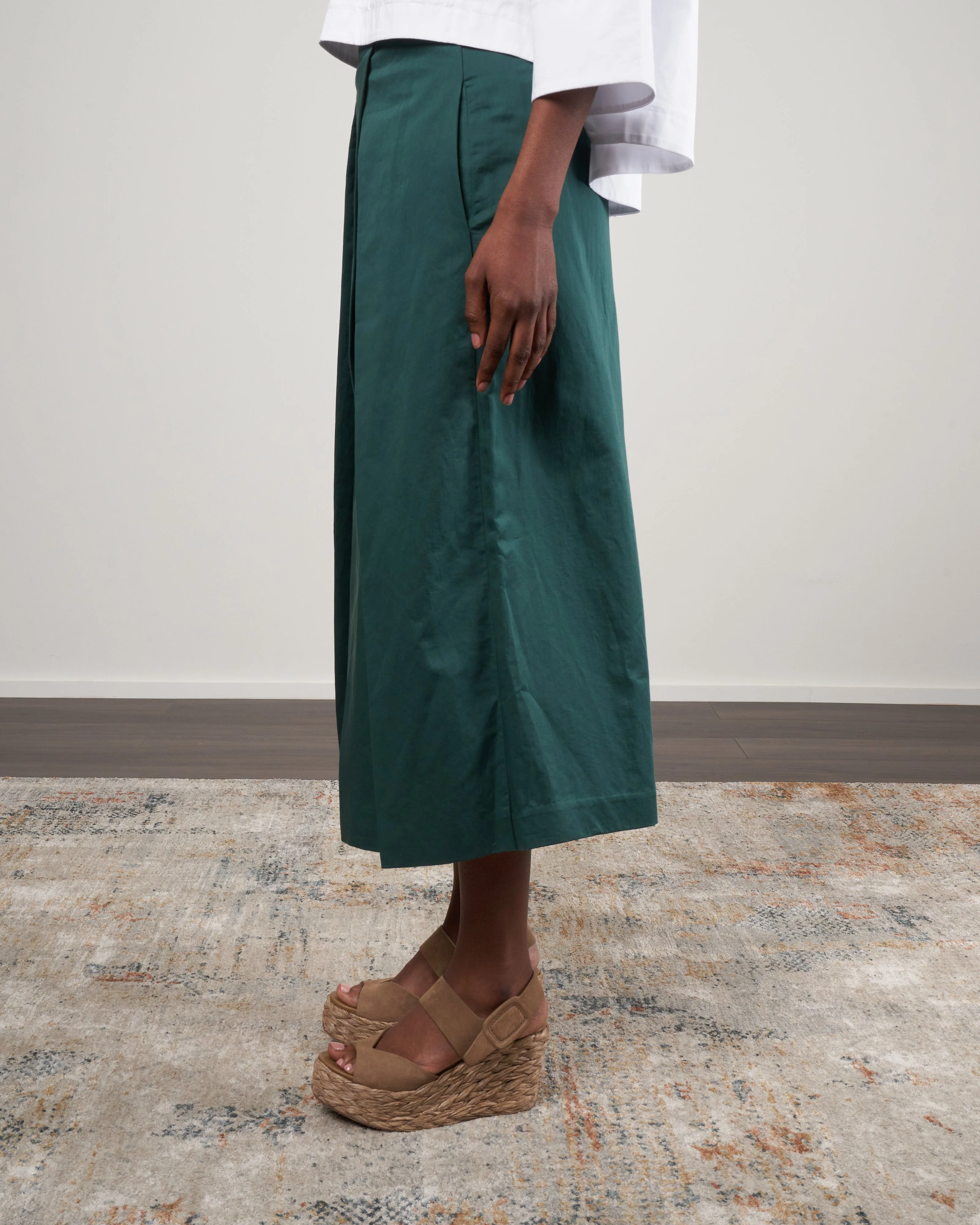 cotton linen sateen pleat culotte - carson green - Image 3