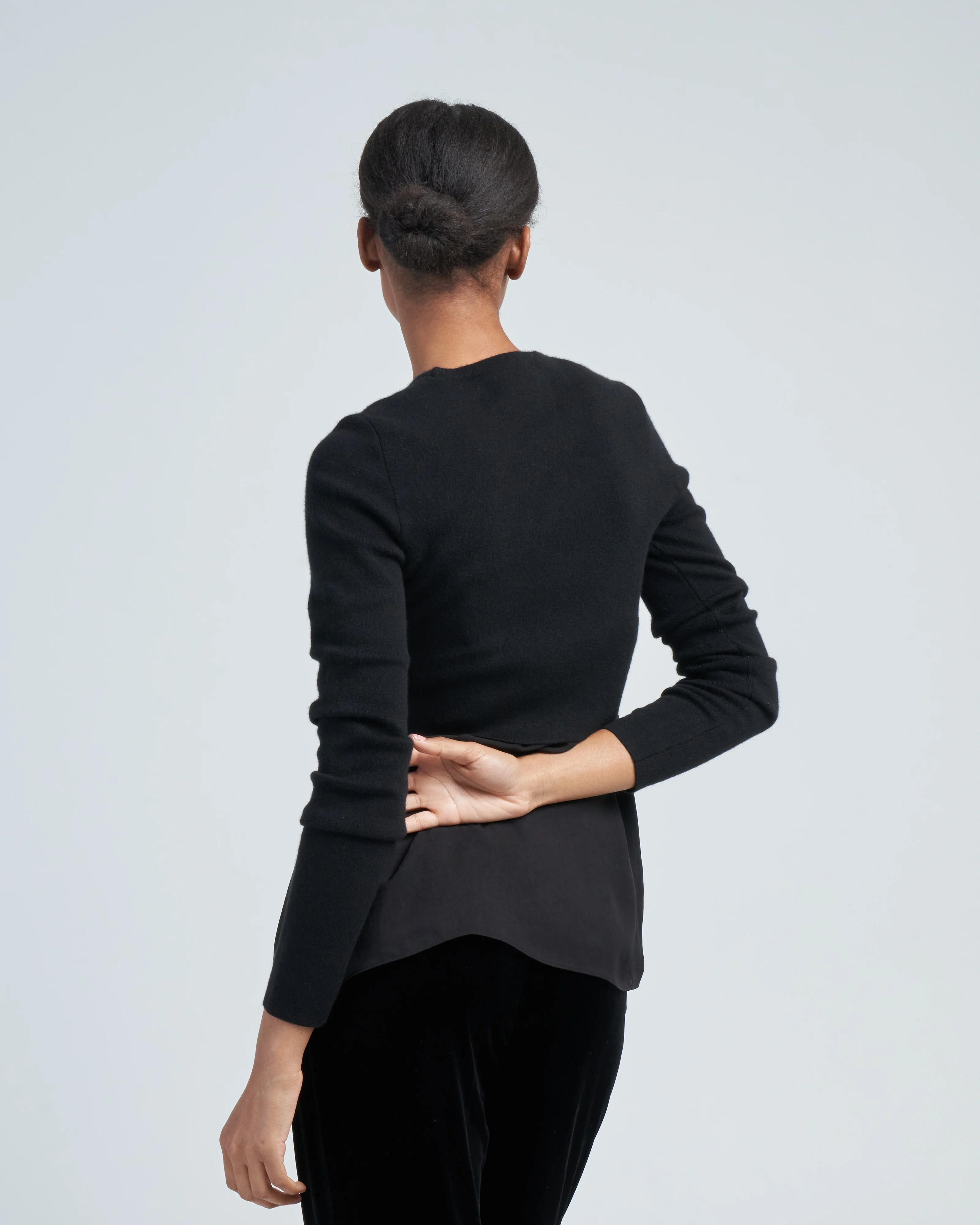 double faced cashmere mini long sleeve cropped pullover - Image 4