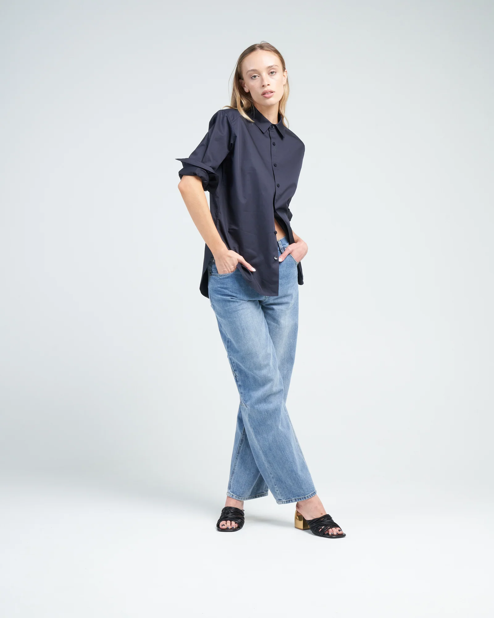 eco poplin shirt with inseam vent - dark navy - Image 2