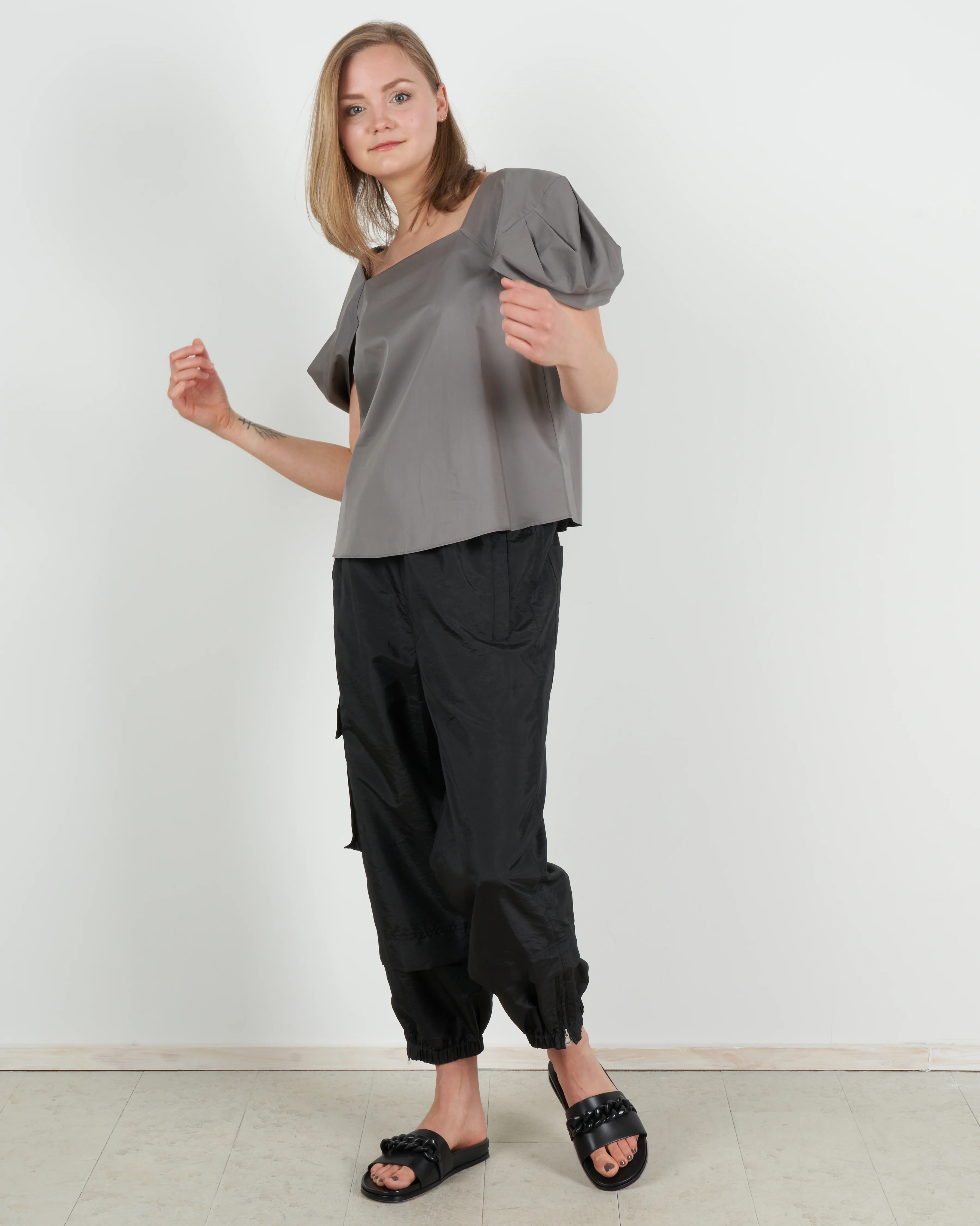 eco poplin square neck top - mink grey - Image 5