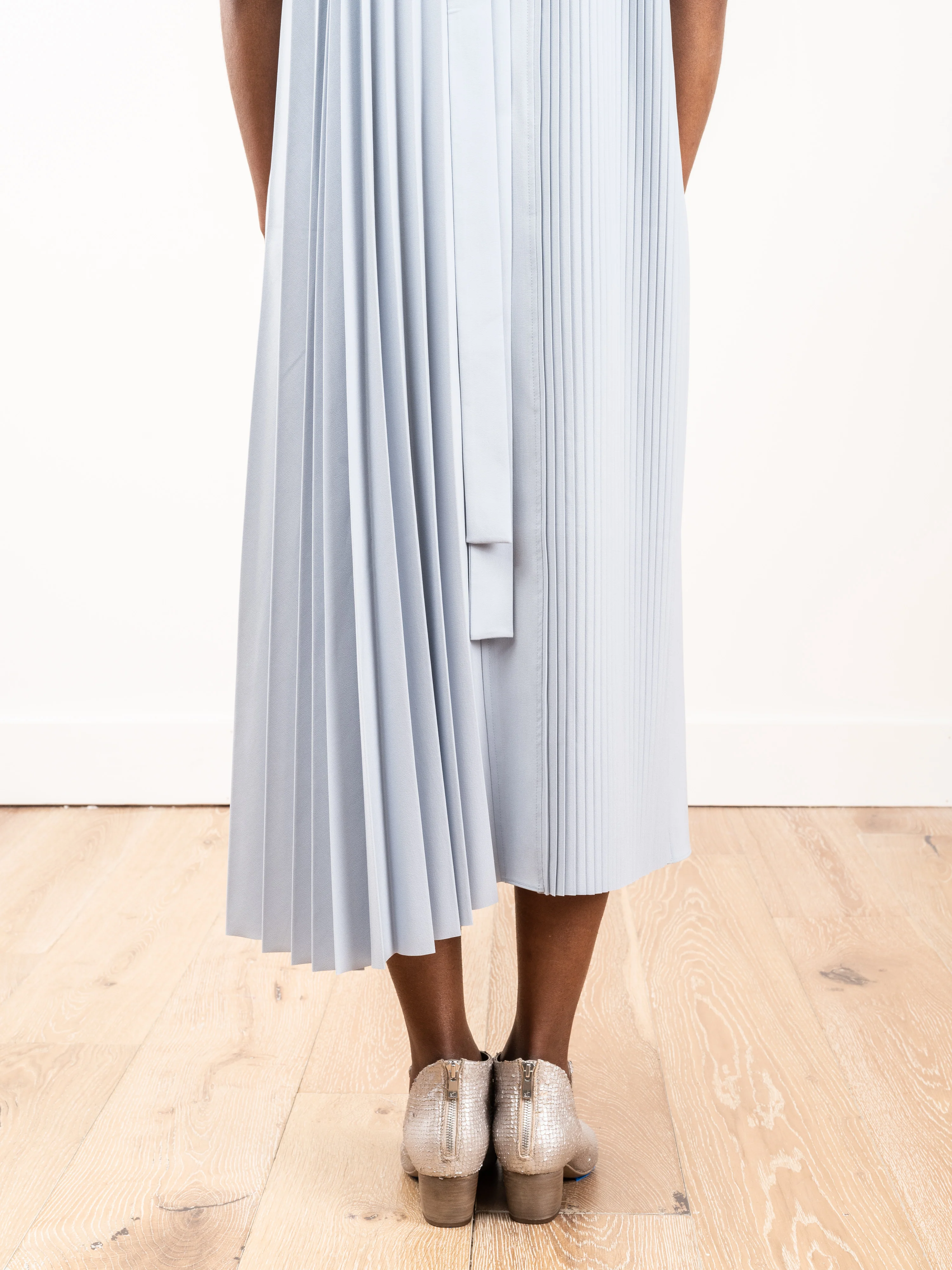 edith pleated sleeveless dress - Image 7