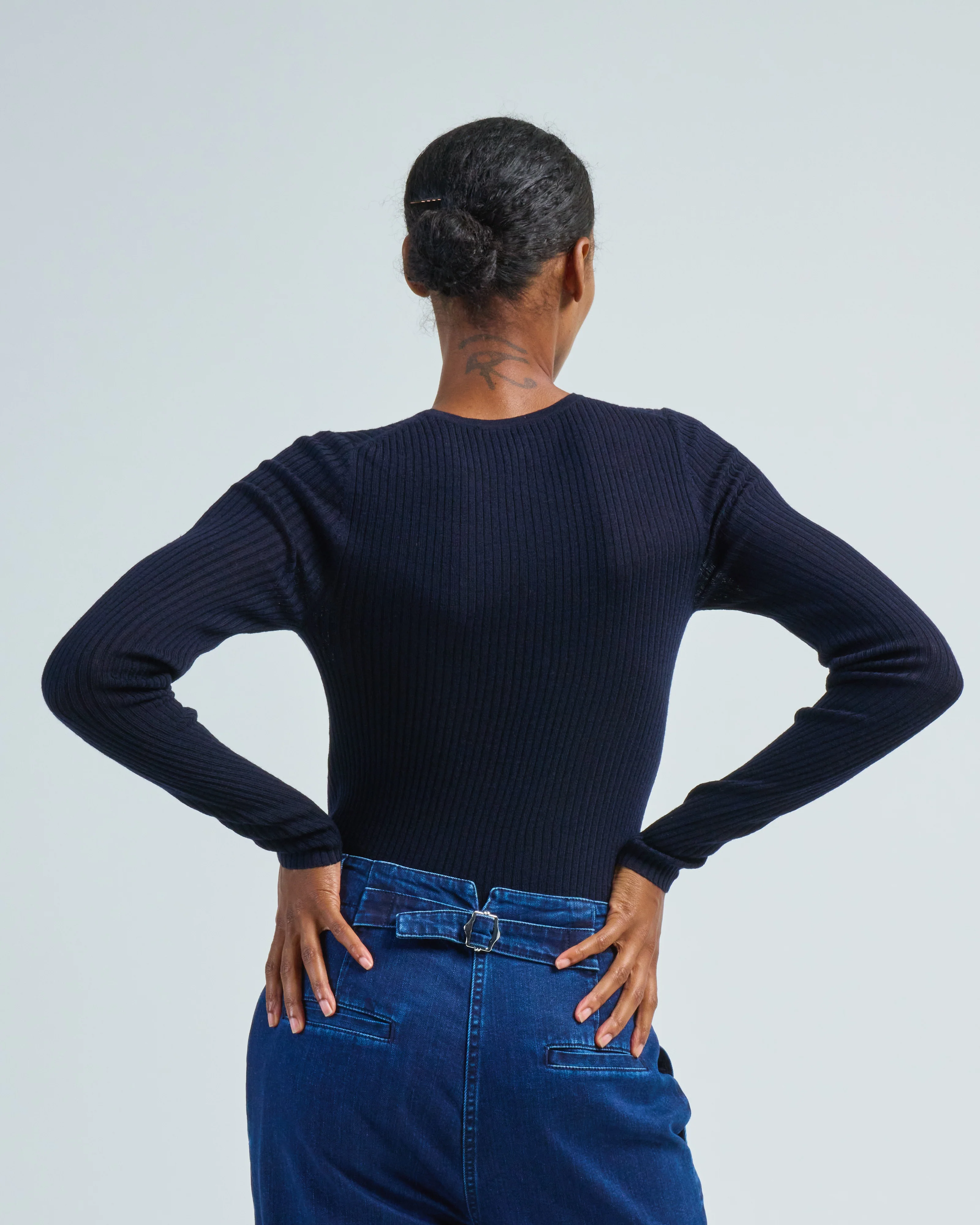 feather weight ribbed crewneck pullover - Image 3