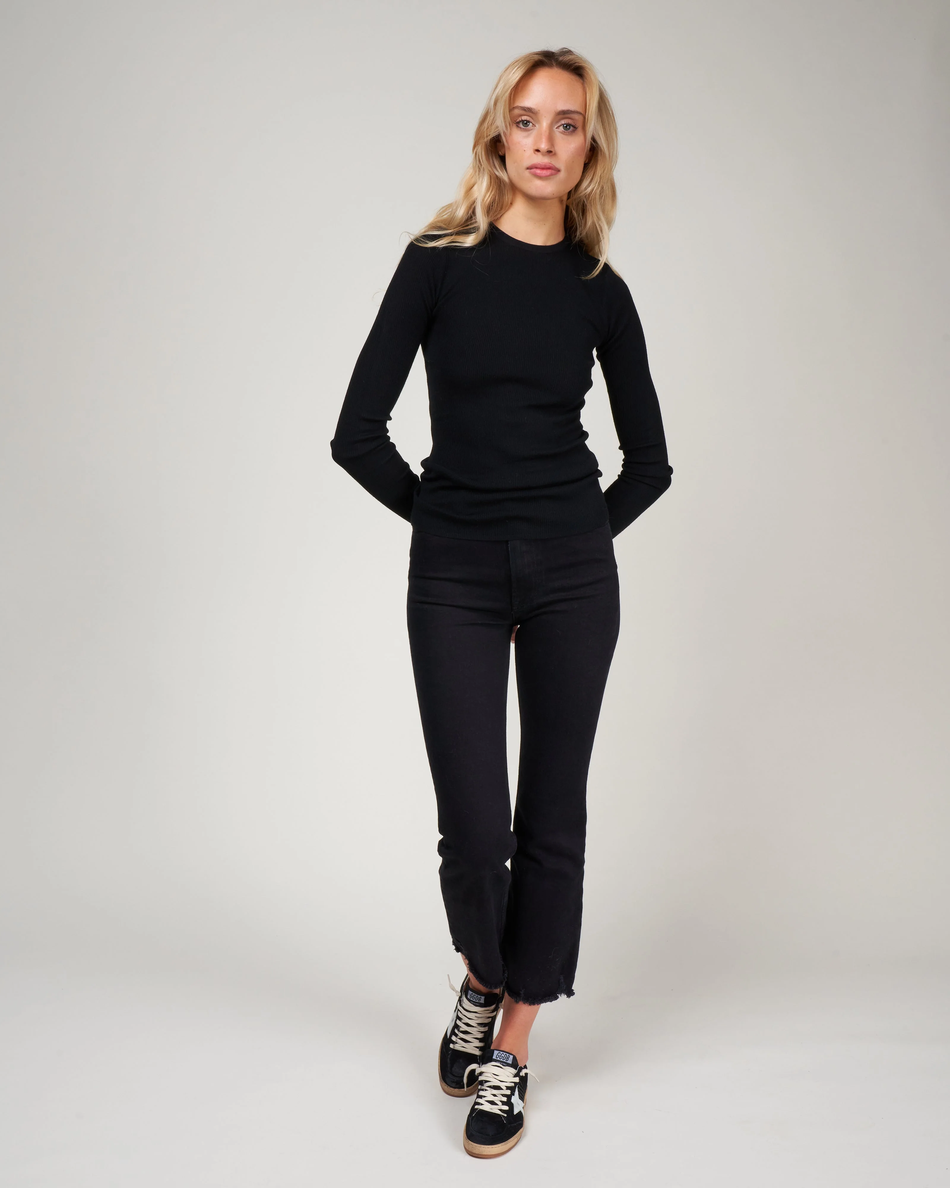 feather weight ribbed sweater crewneck pullover - black - Image 2
