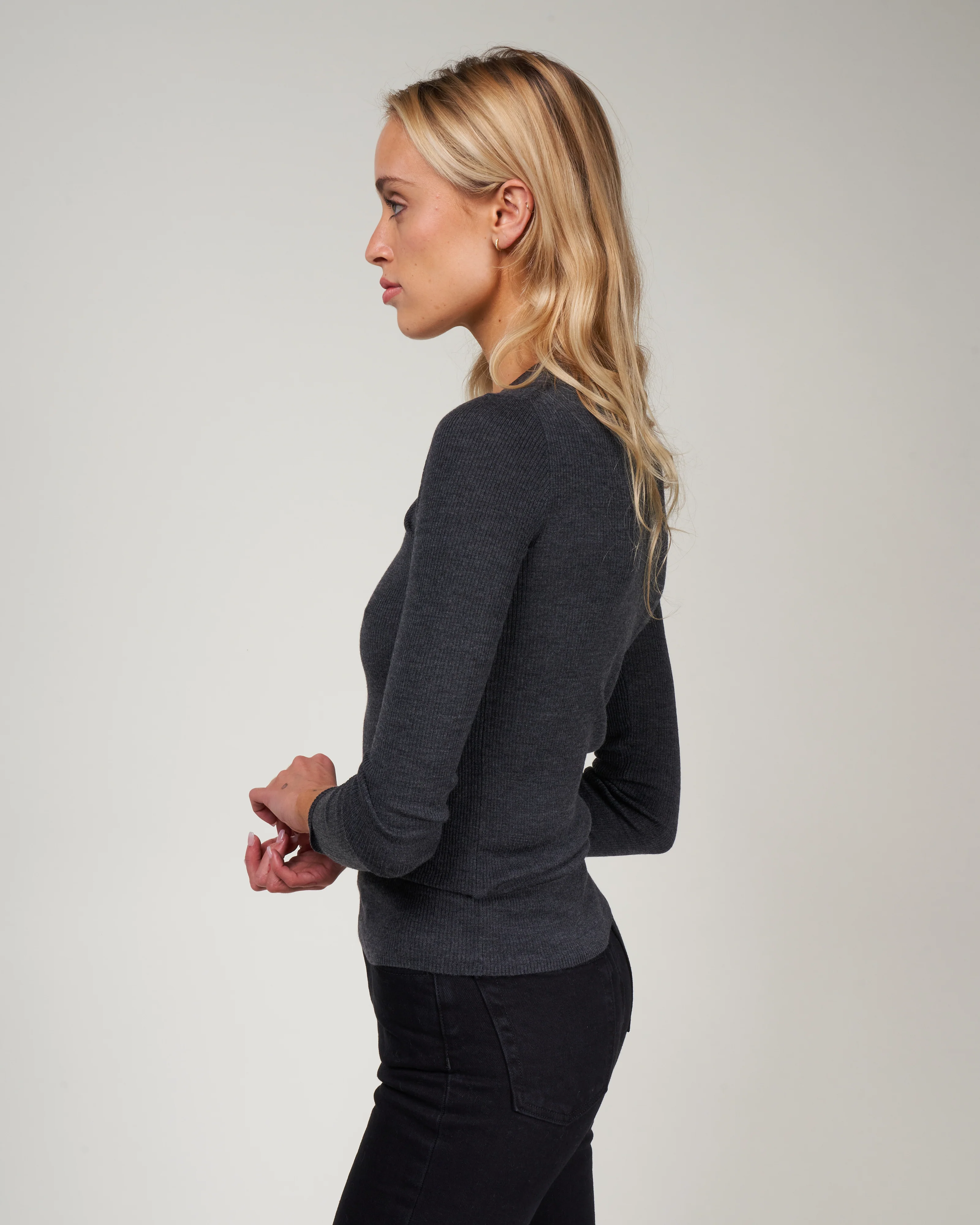 feather weight ribbed sweater crewneck pullover - dark heather grey - Image 3