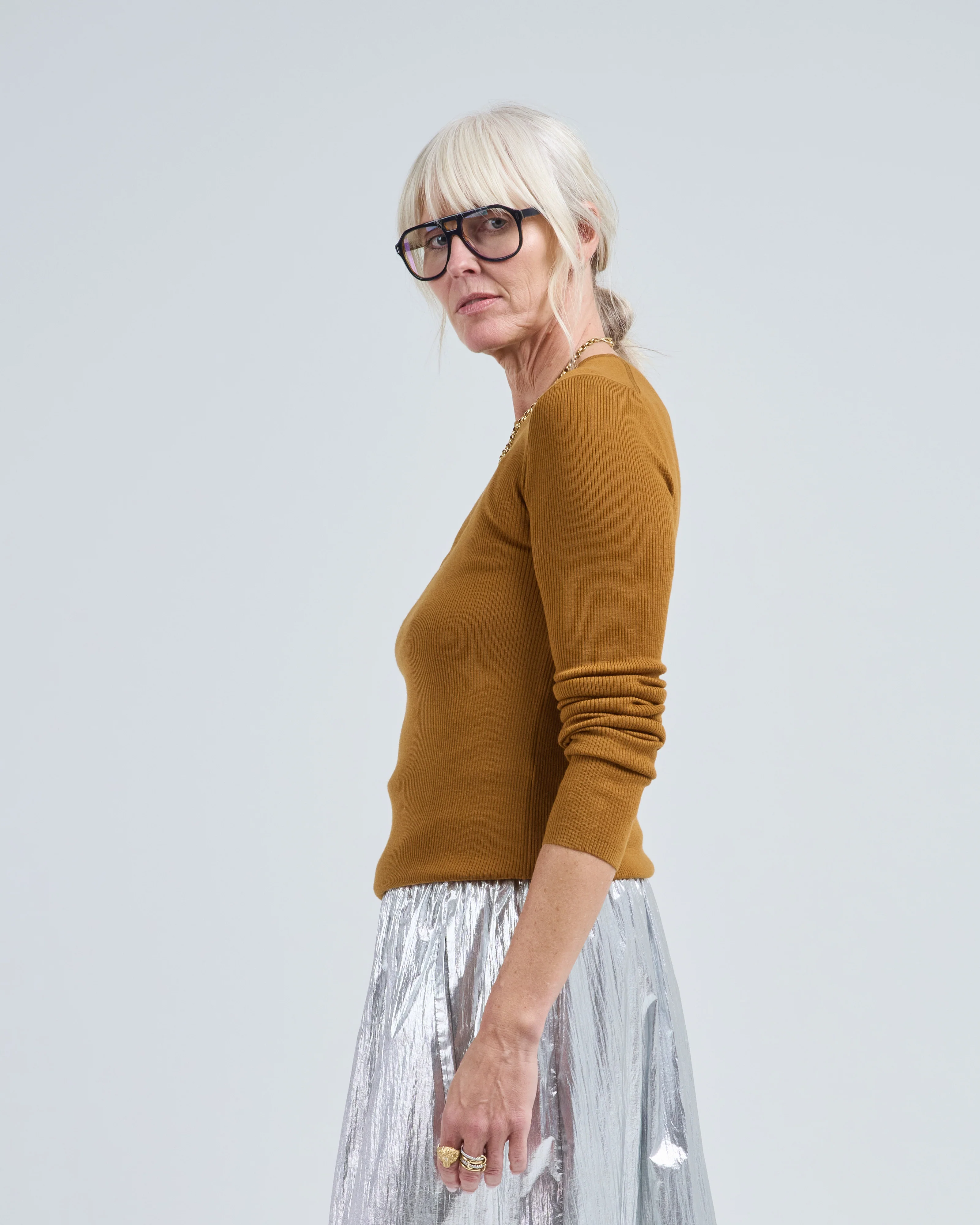 feather weight ribbed sweater crewneck pullover - Image 4
