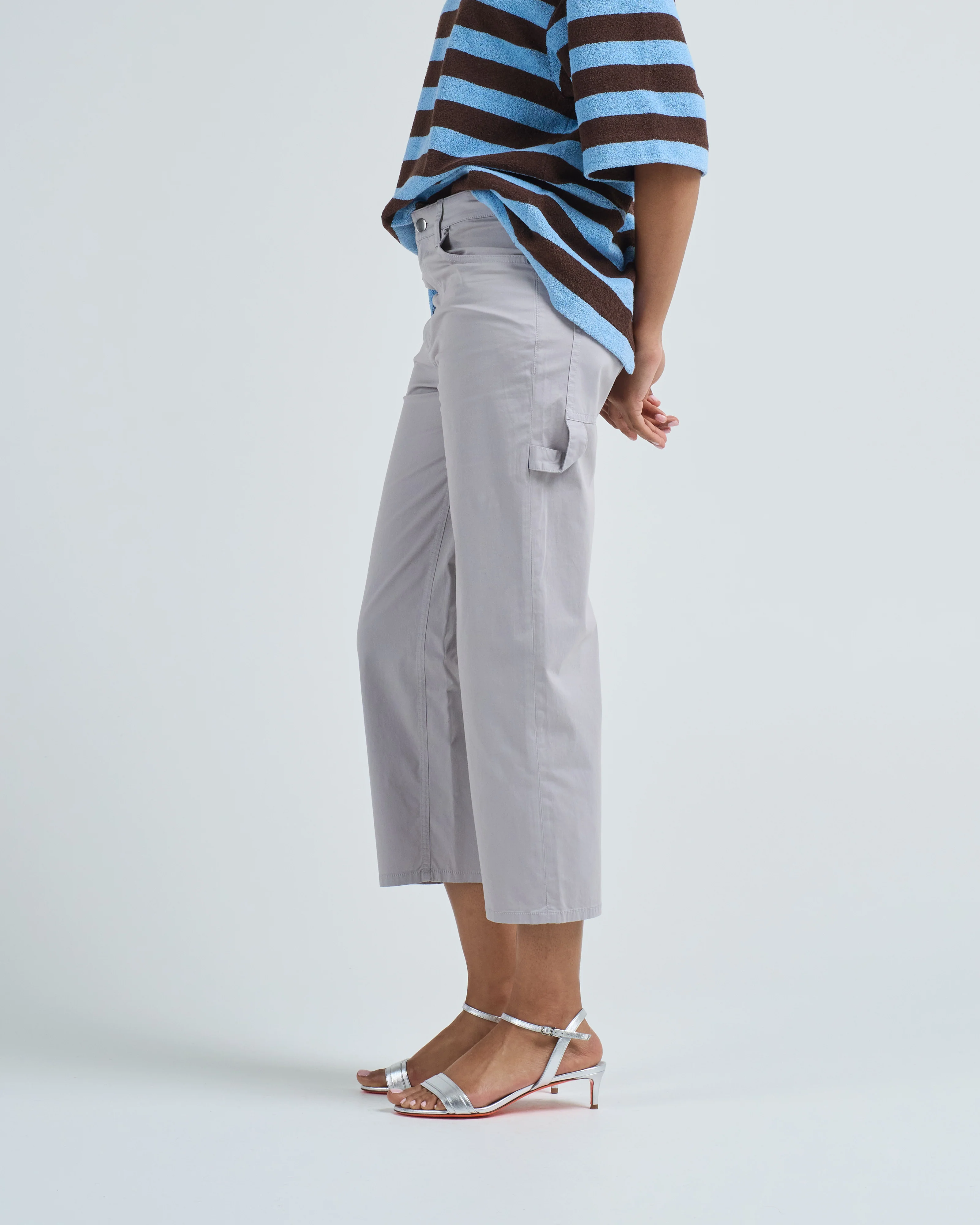 garment dyed silky cotton cropped slouchy cargo - Image 4