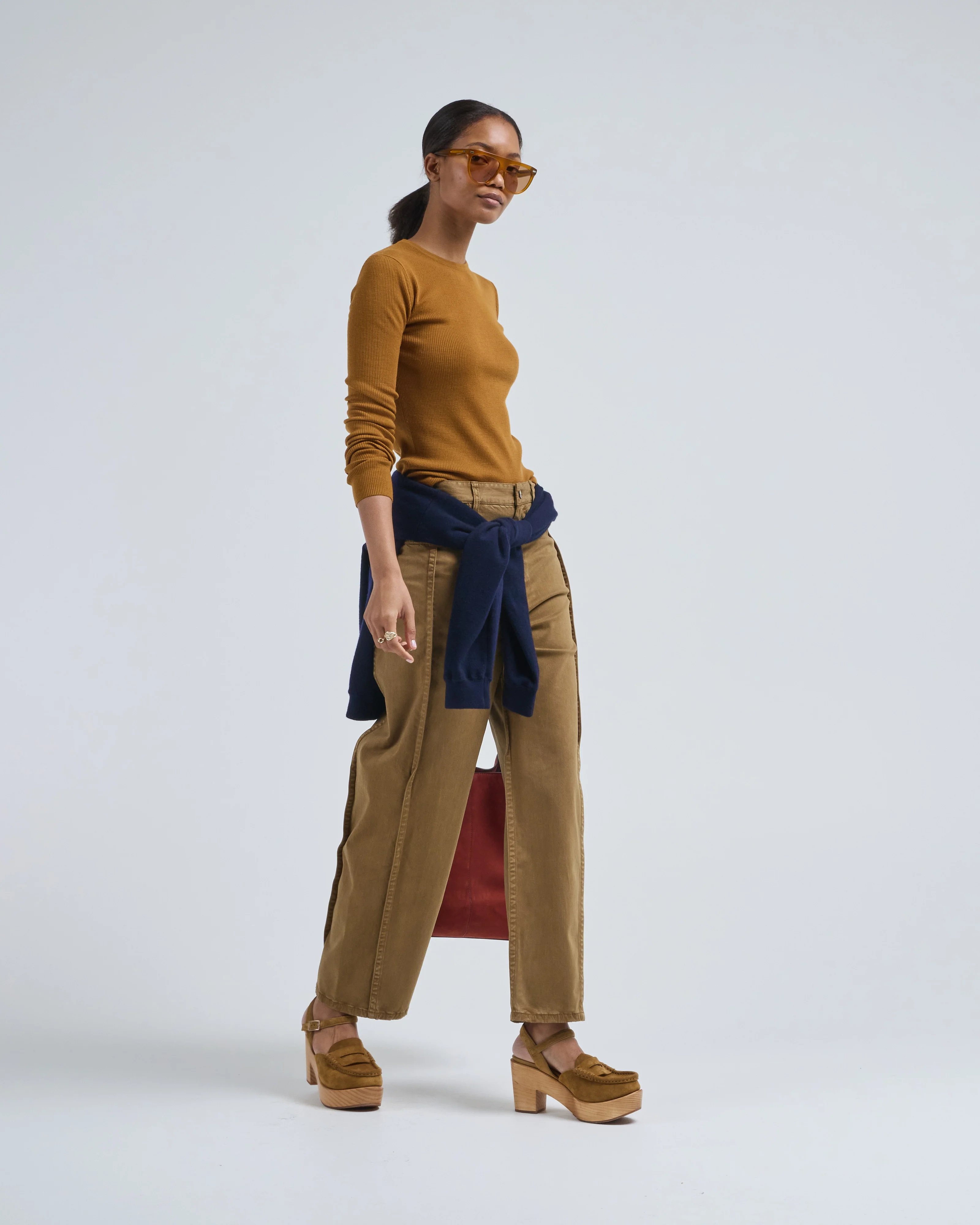 garment dyed stretch twill tuck pant - Image 2
