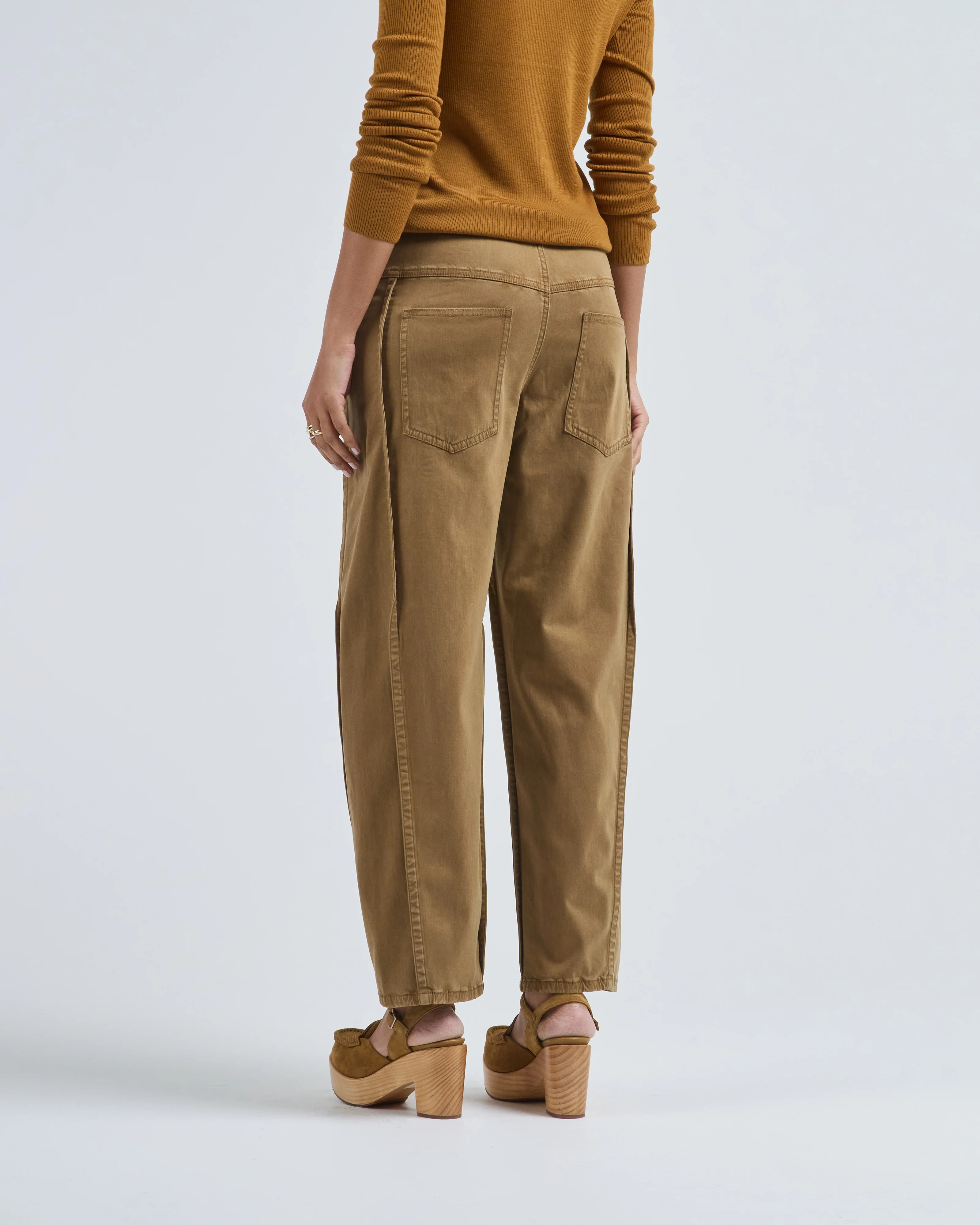 garment dyed stretch twill tuck pant - Image 4