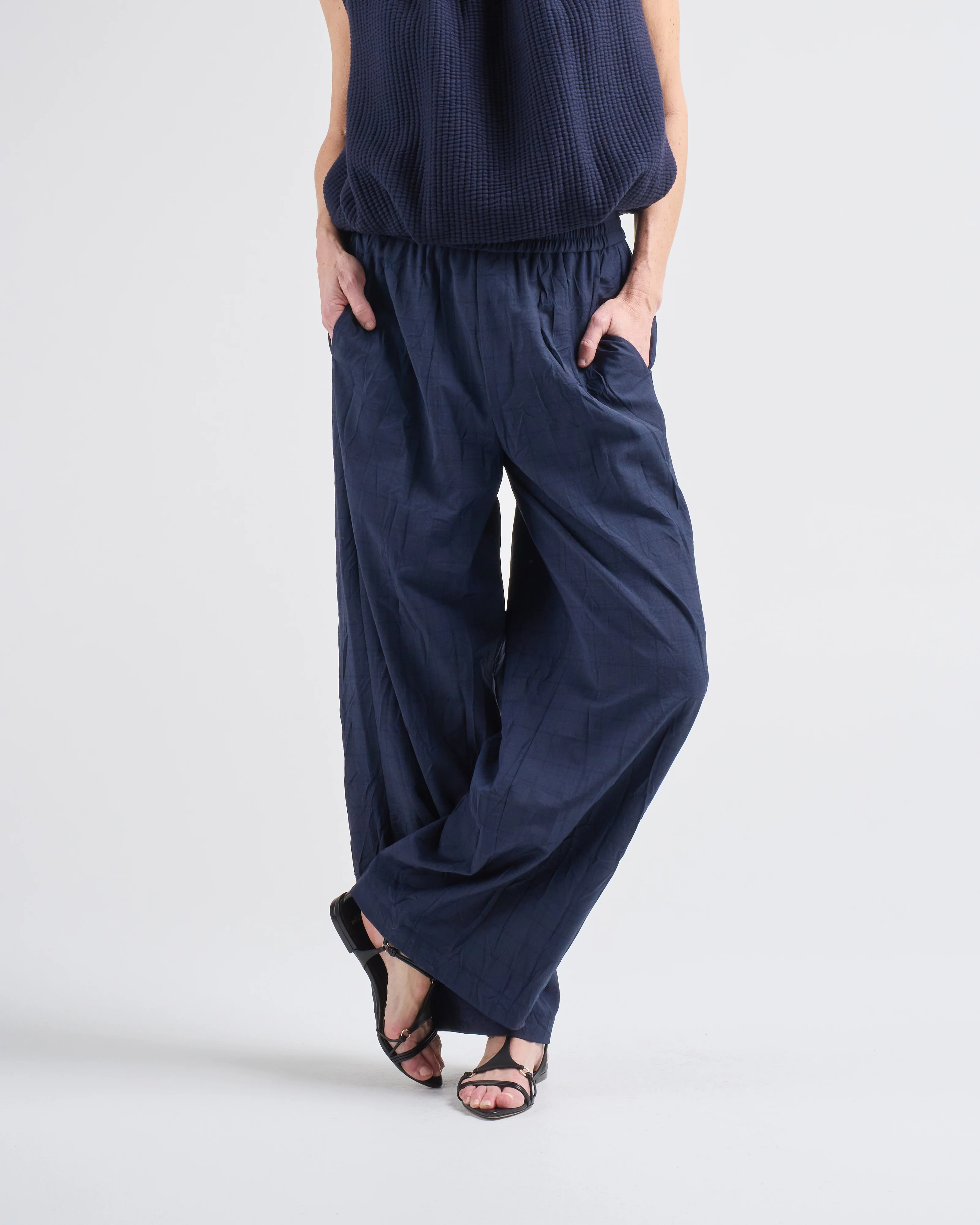 harold suiting wide leg pull on pant - Image 3