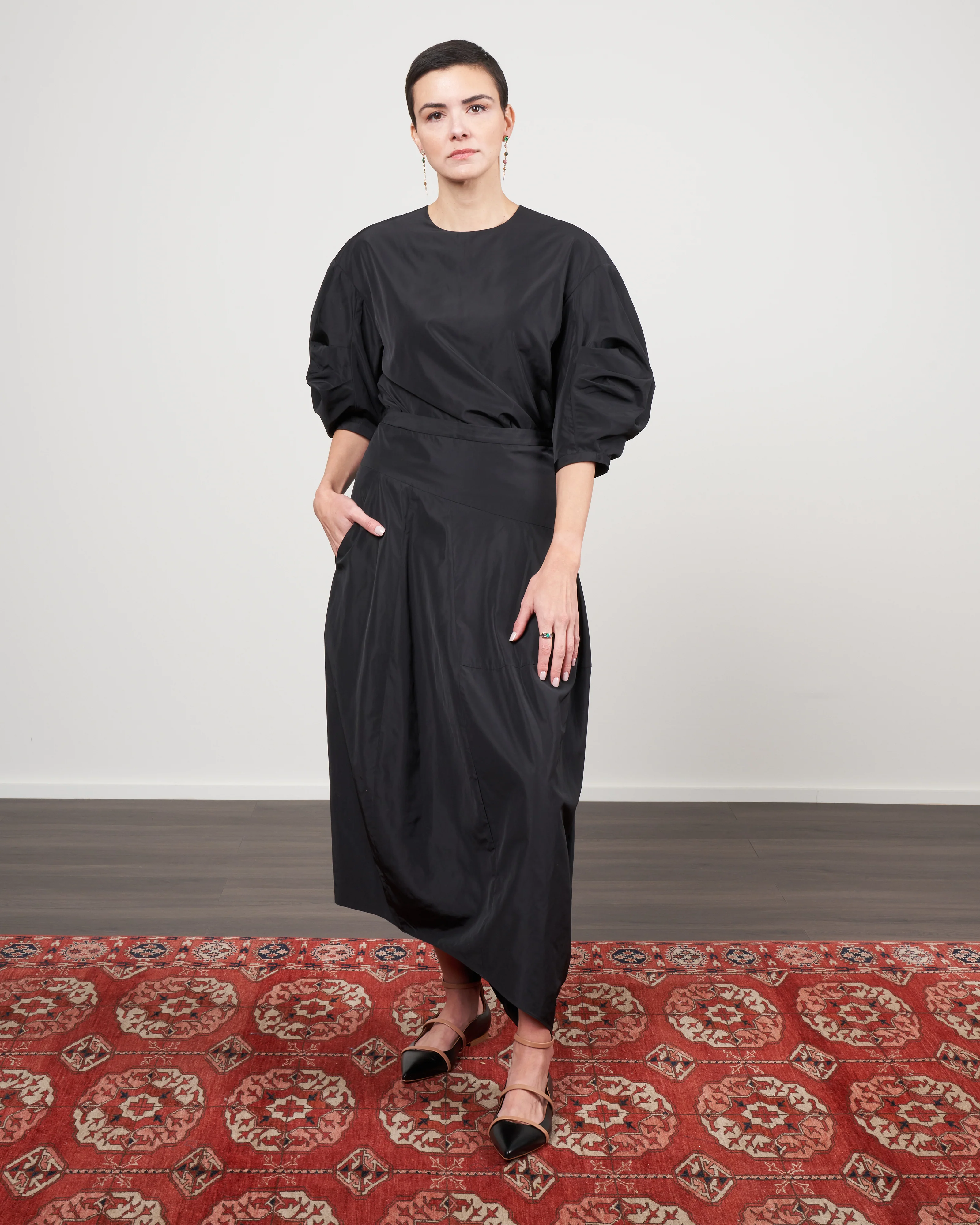 italian sporty nylon asymmetrical balloon skirt - black - Image 2