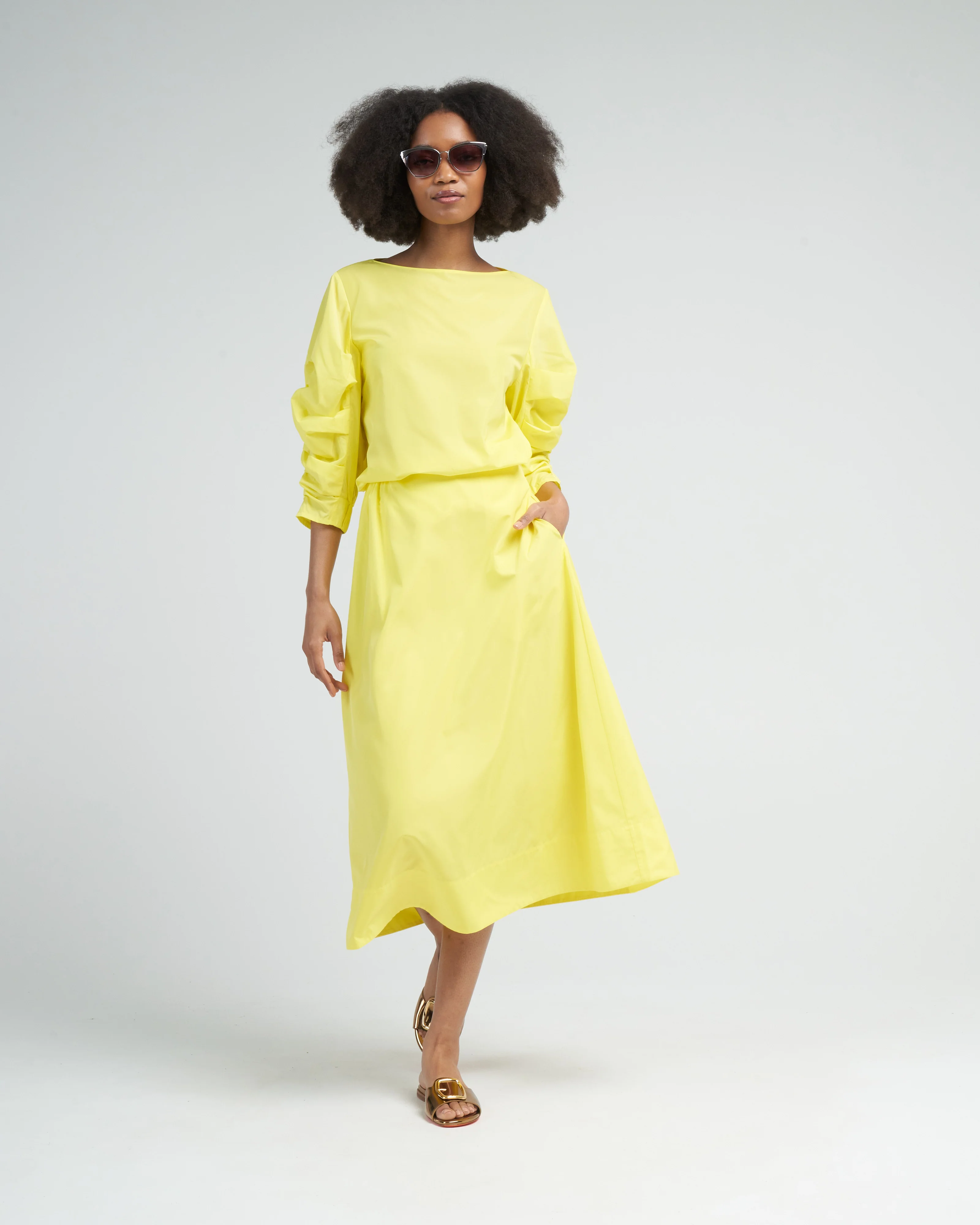 italian sporty nylon side shirred circle skirt - yellow - Image 2