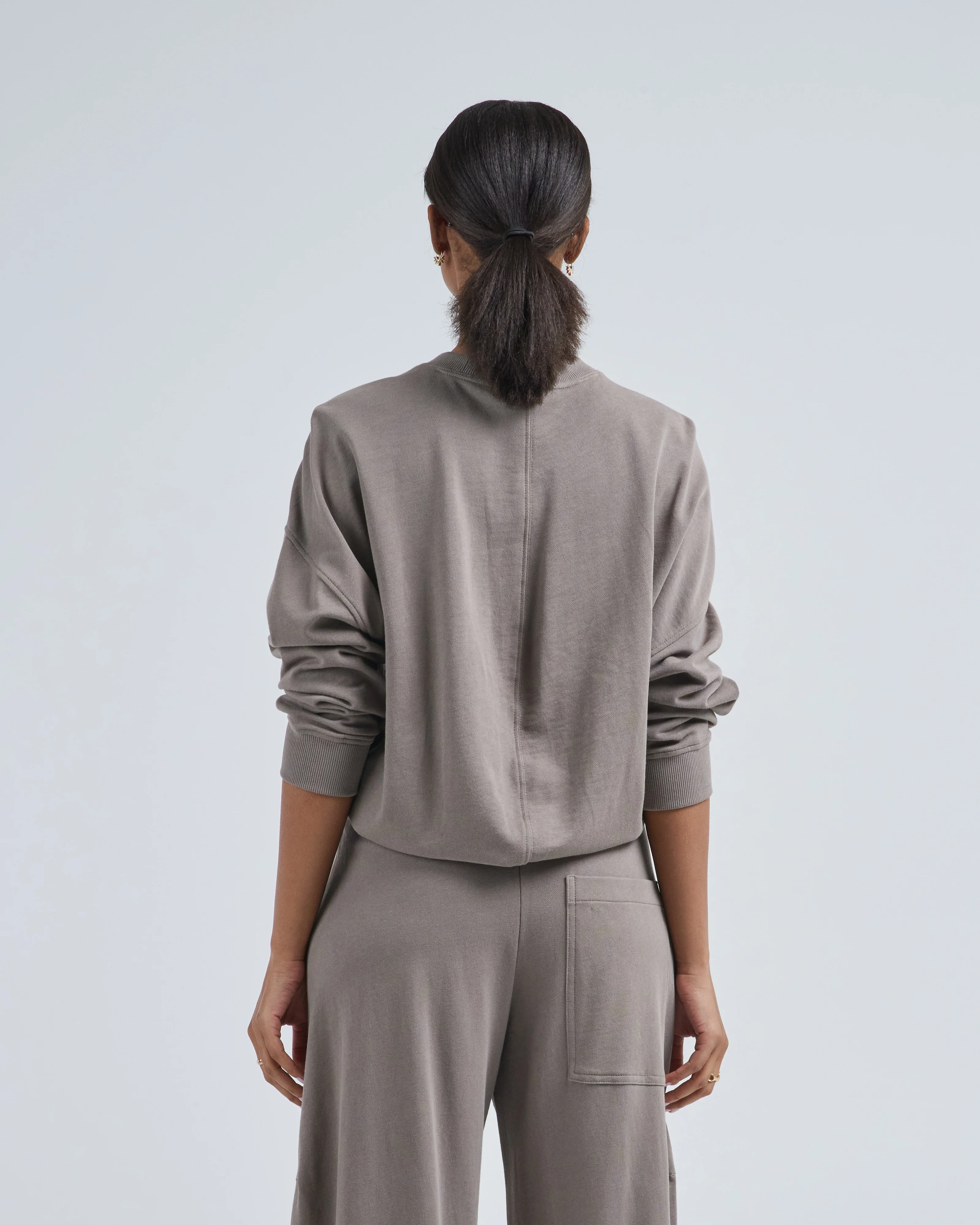 light weight sweatshirting crewneck sweatshirt - Image 4