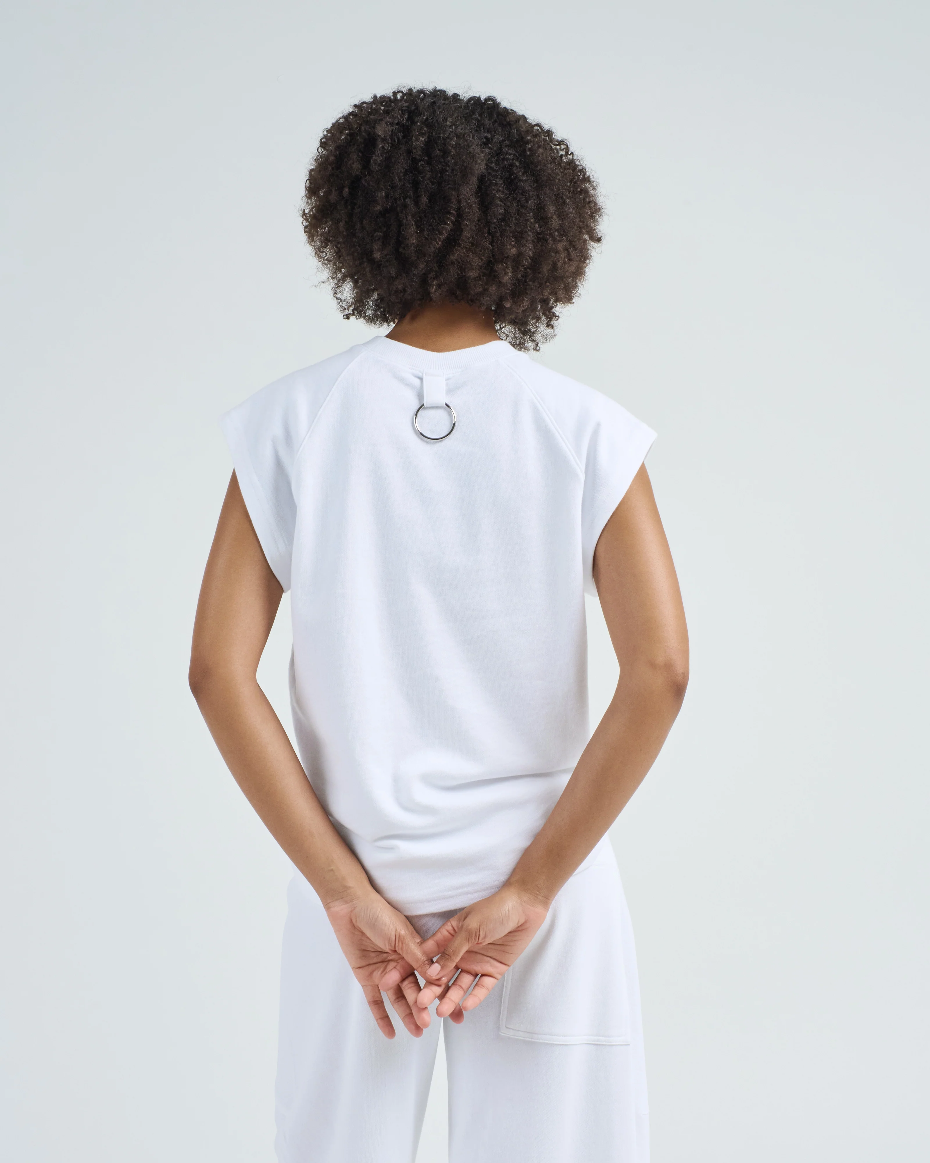 light weight sweatshirting sleeveless easy top - Image 4