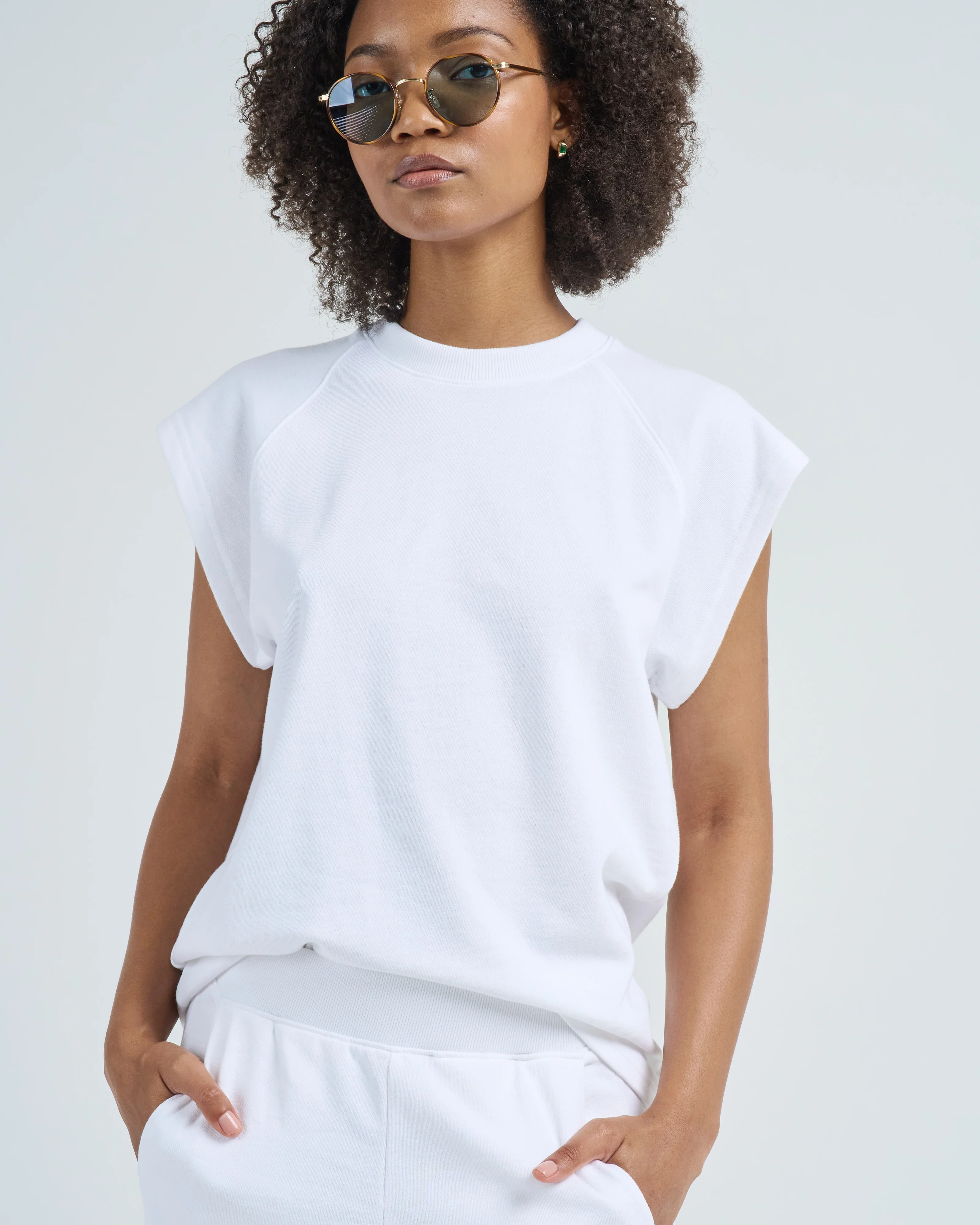 light weight sweatshirting sleeveless easy top - Image 5
