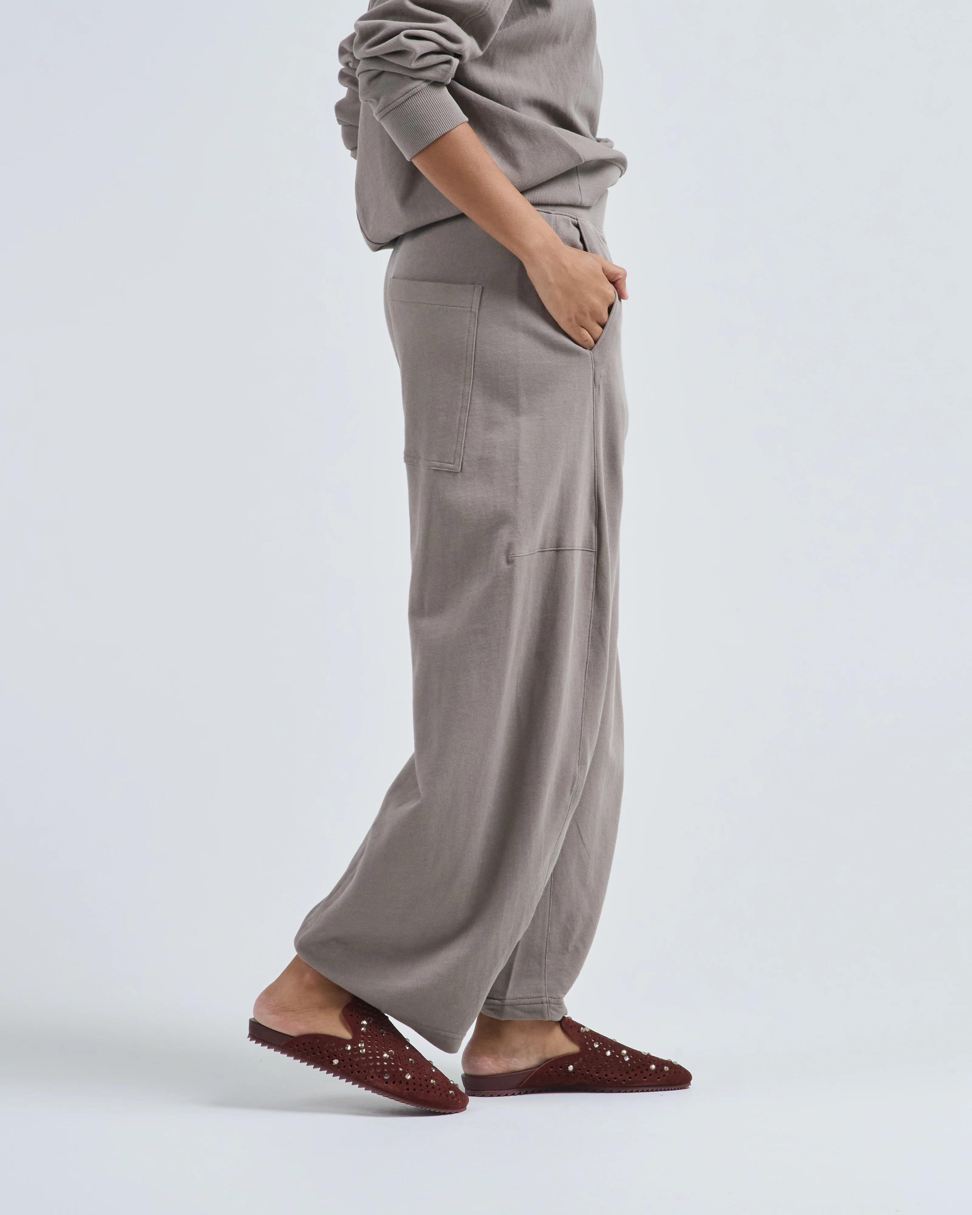 light weight sweatshirting winslow pant - Image 3