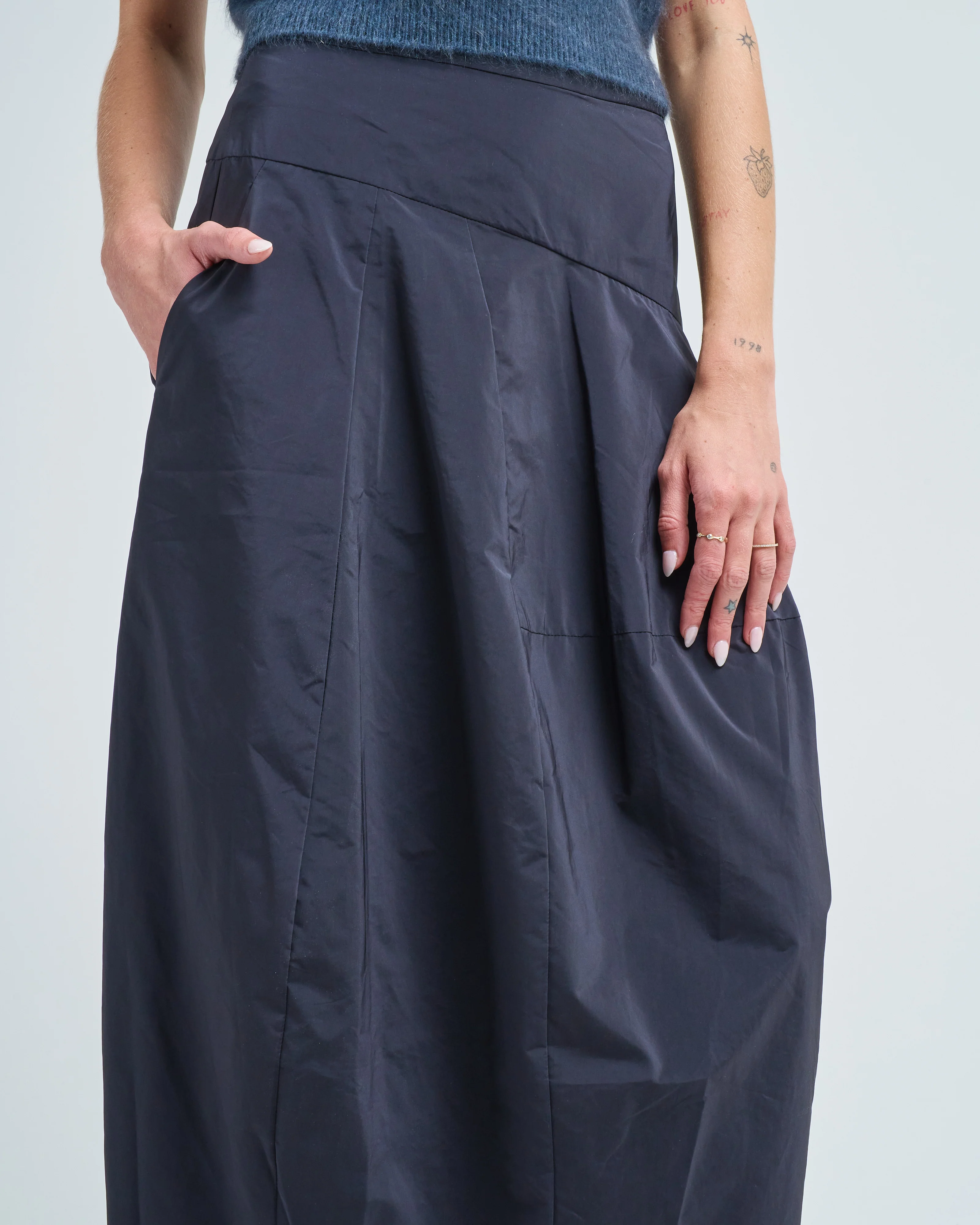 nylon asymmetrical balloon skirt - Image 5