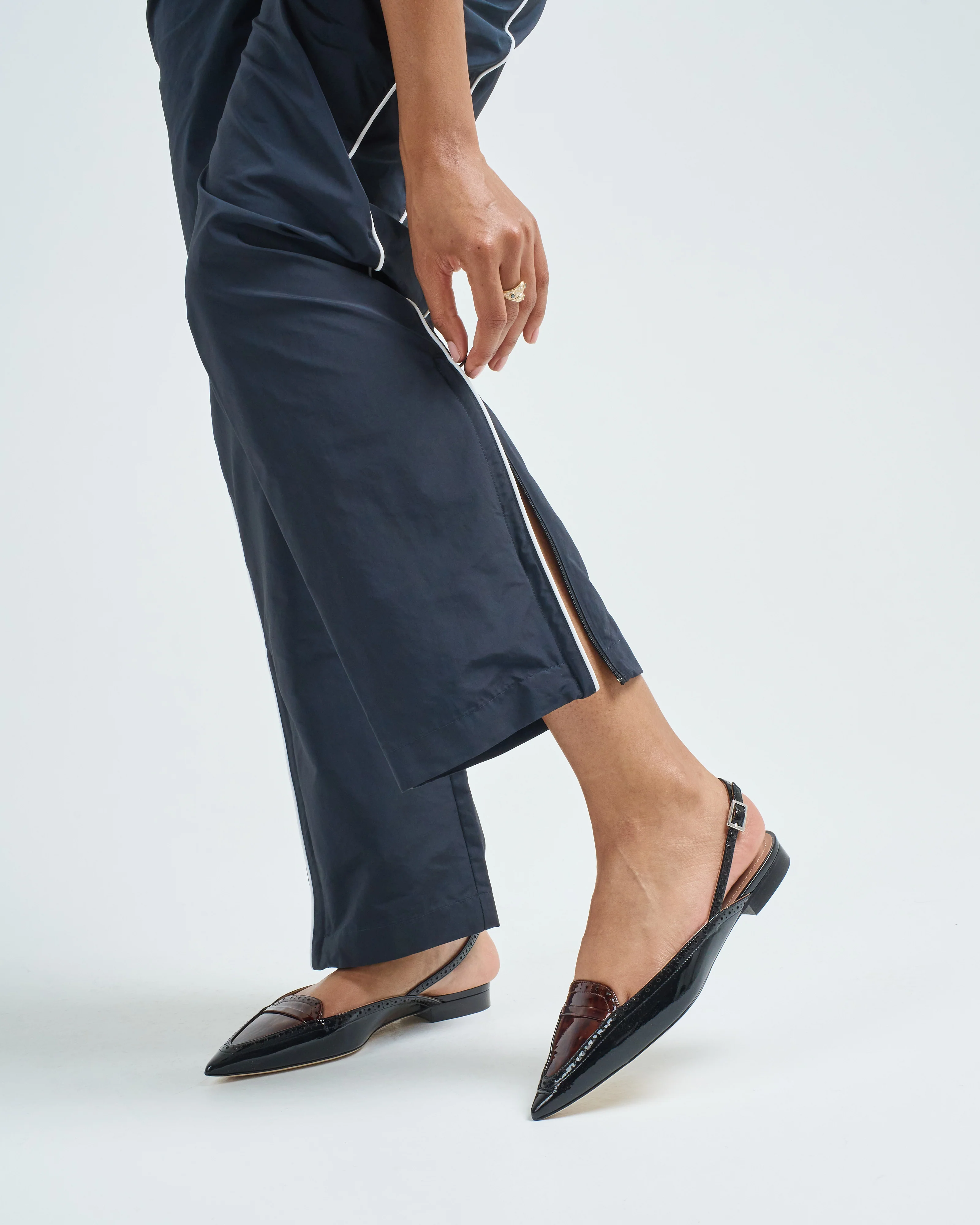 nylon piped jogger - Image 2